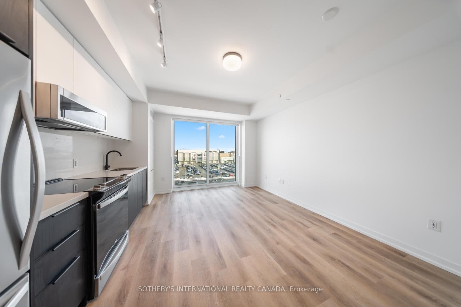 5 York Garden Way, Unit 703 - Image 4