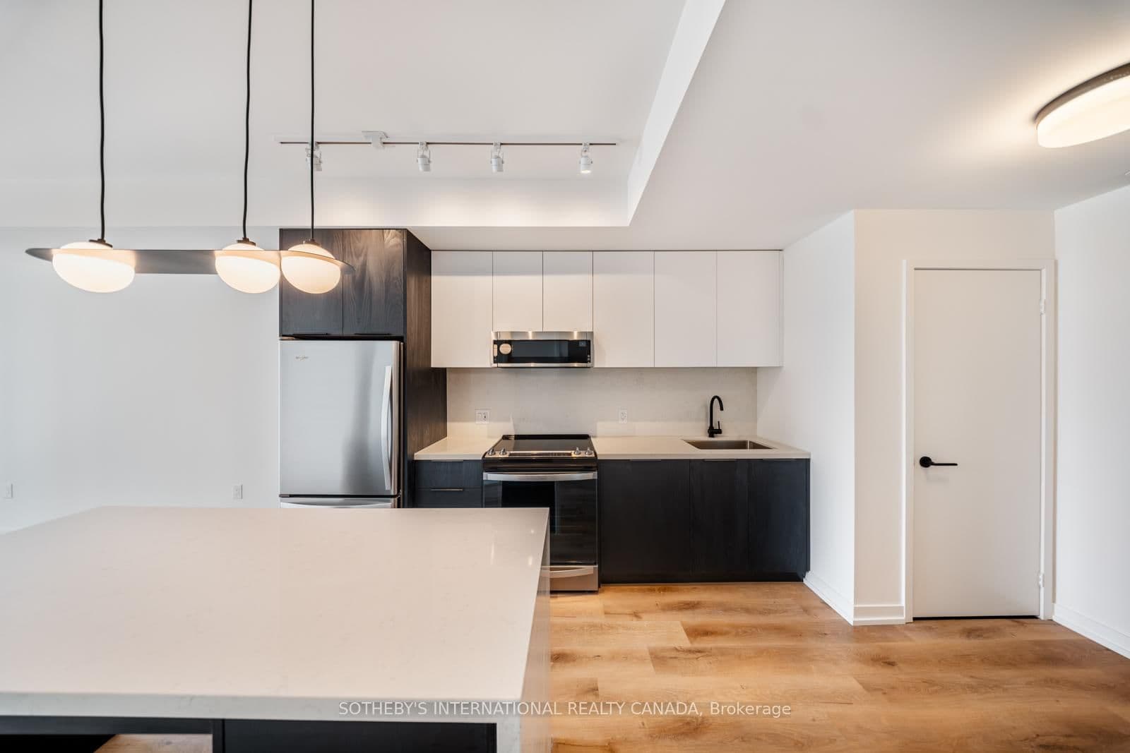 5 York Garden Way, Unit 1701 - Image 4