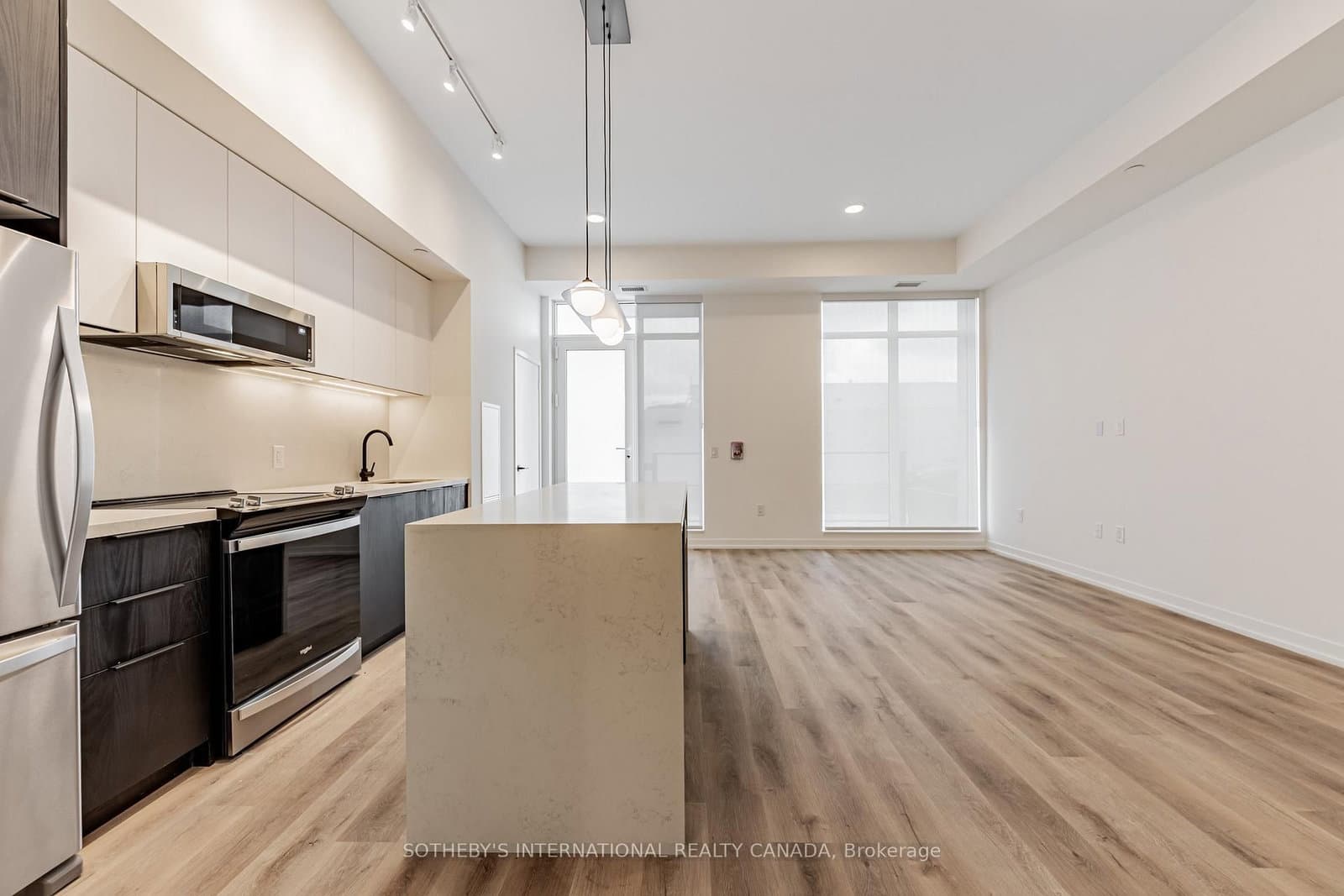 5 York Garden Way, Unit TH#101 - Image 1