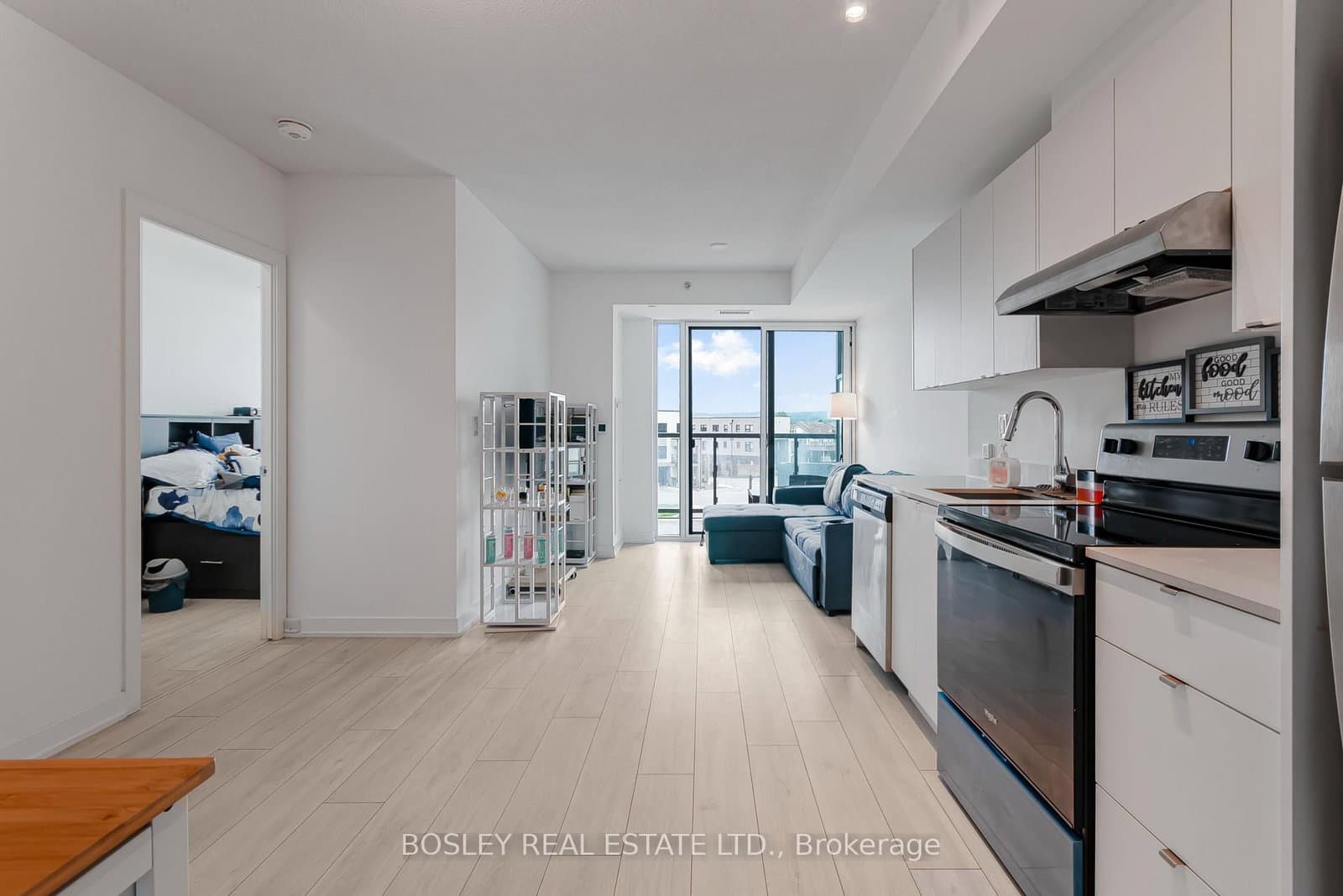 3200 Dakota Common, Unit B - 315 - Image 4