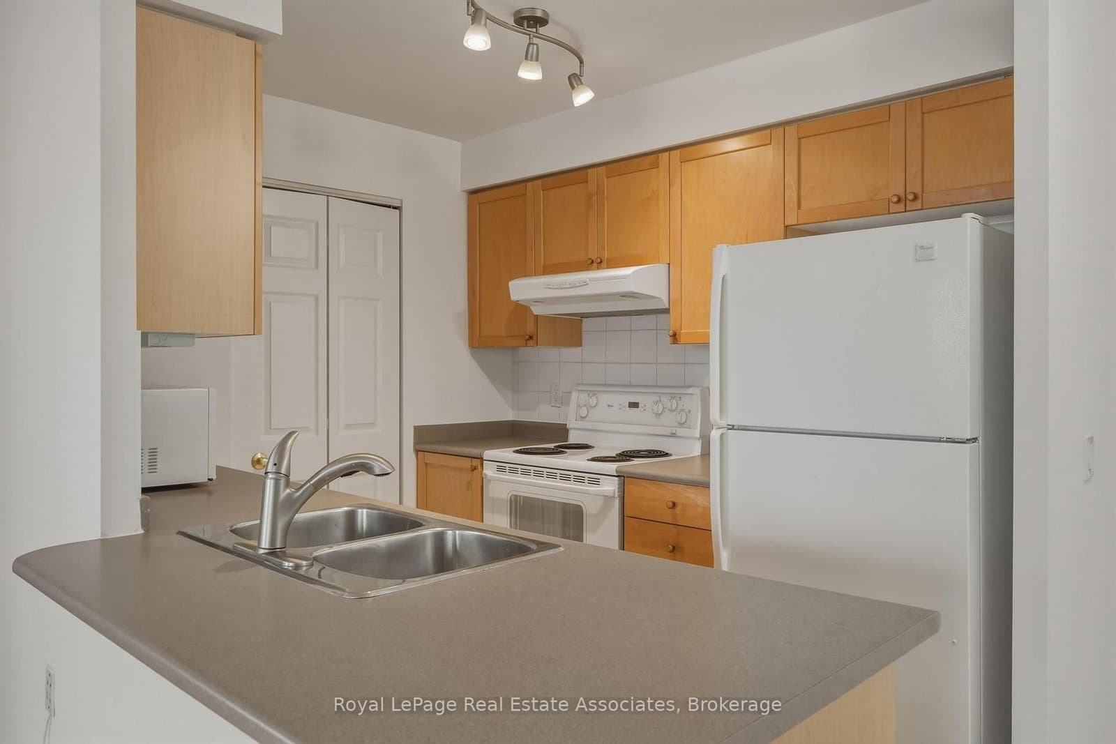 55 Strathaven Drive, Unit 1202 - Image 3