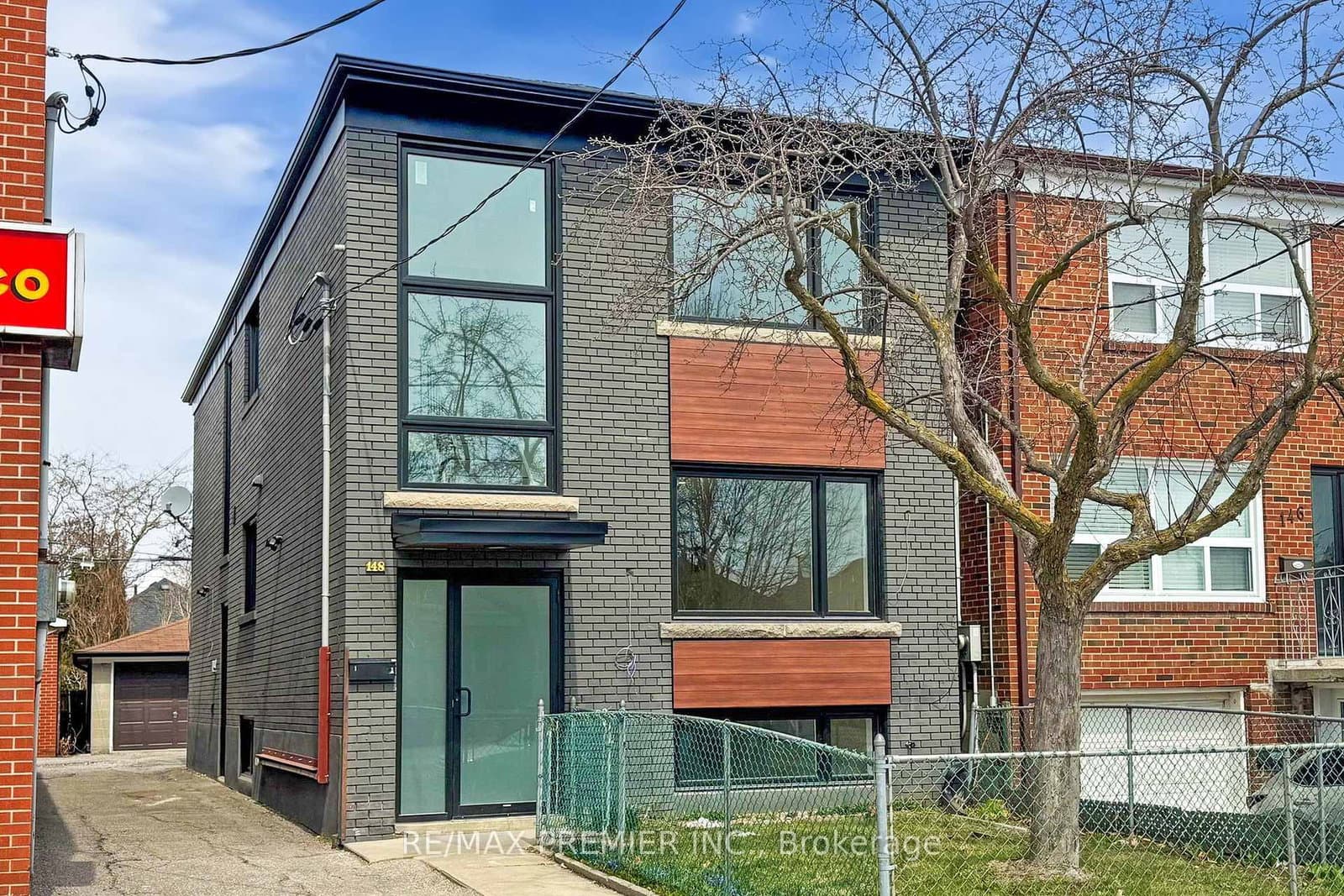 148 Lambton Avenue, Unit 2 (Upper) - Image 5