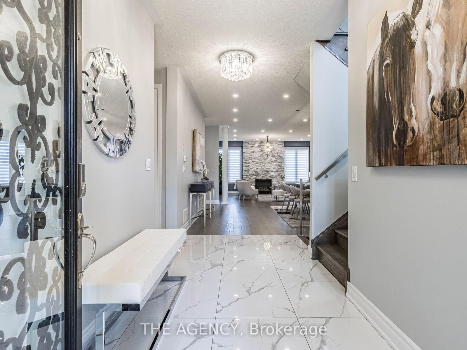 612 Serafini Crescent - Image 2