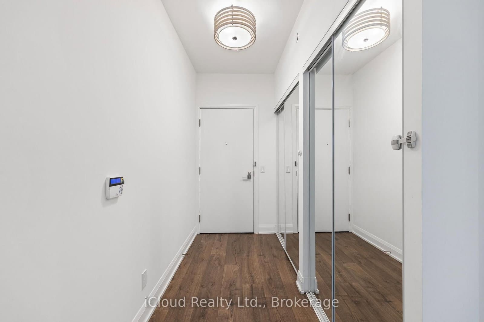 110 Marine Parade Drive, Unit 810 - Image 4