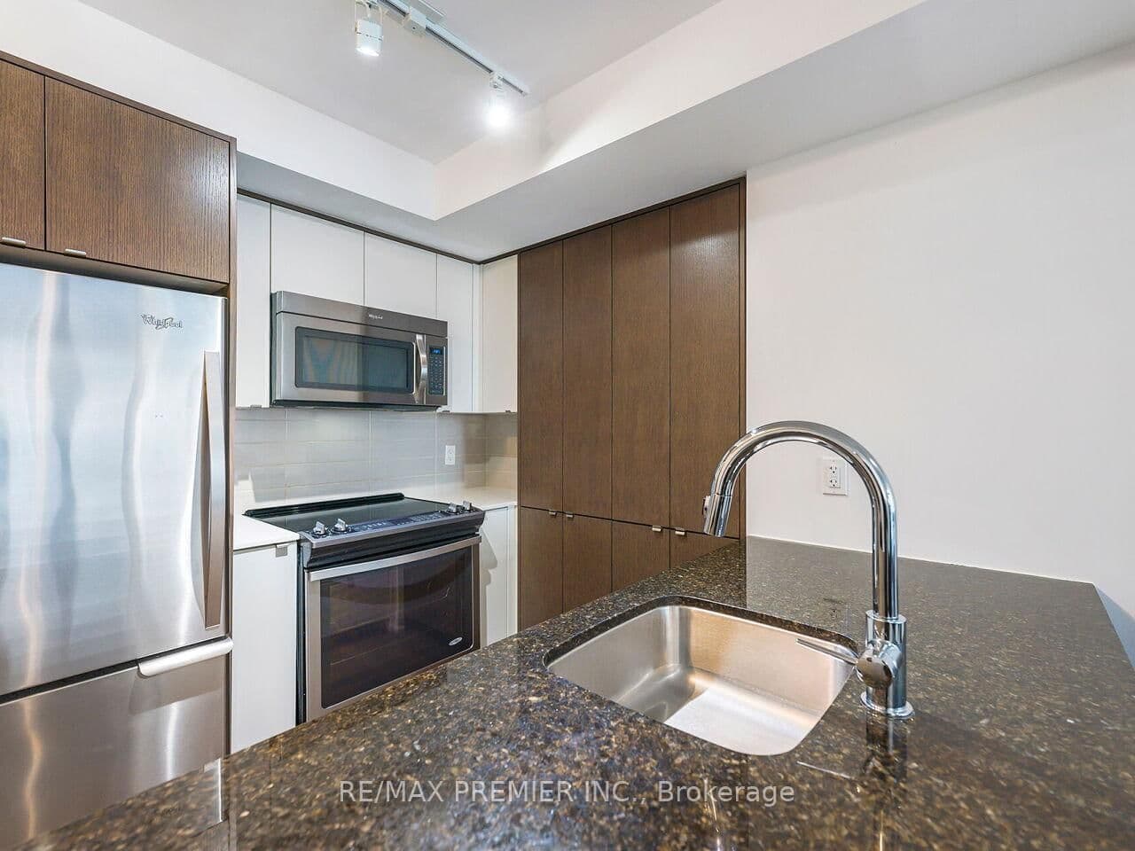 9 Valhalla Inn Road, Unit 609 - Image 5