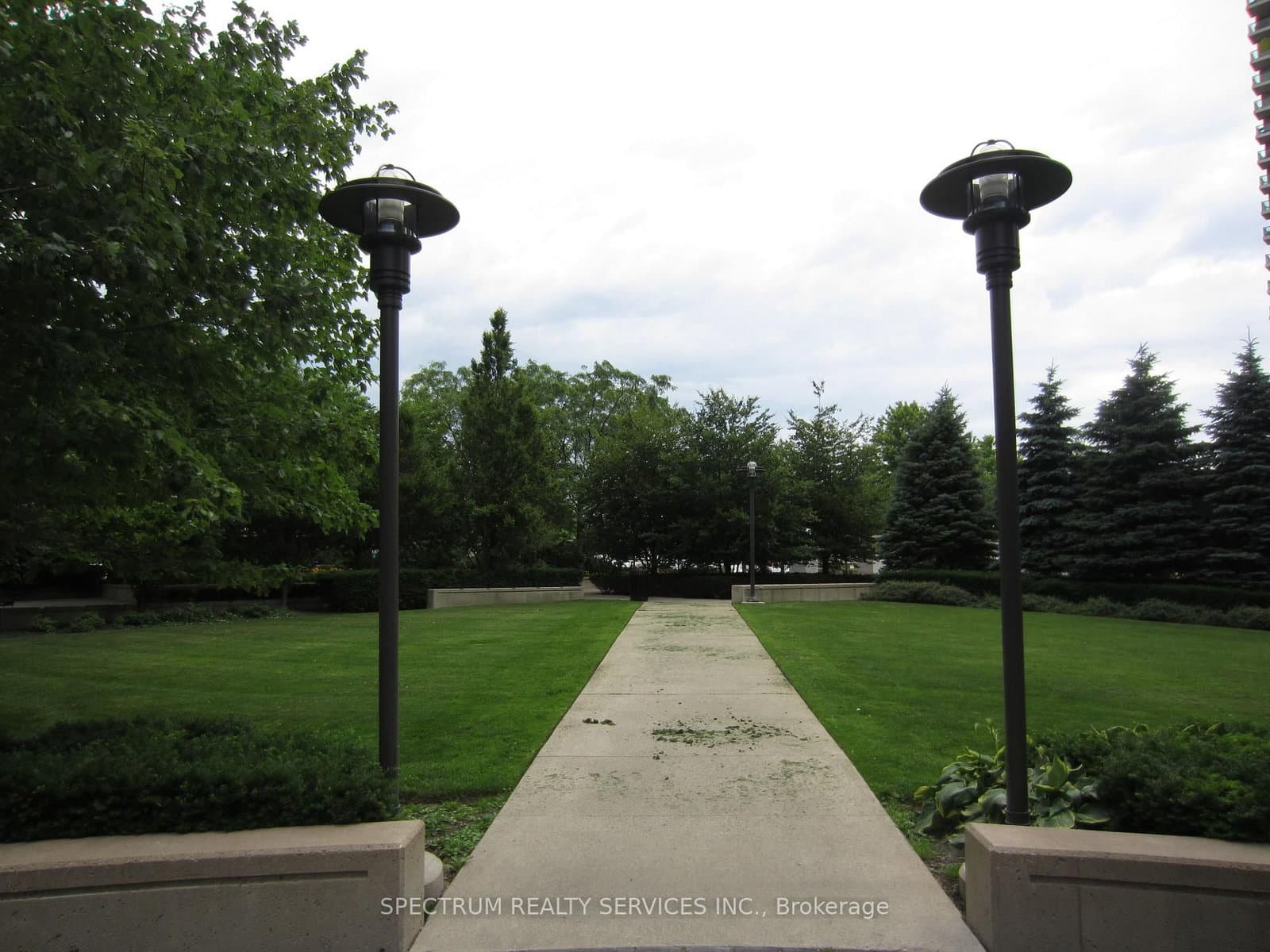 235 Sherway Gardens Road, Unit 708 - Image 4