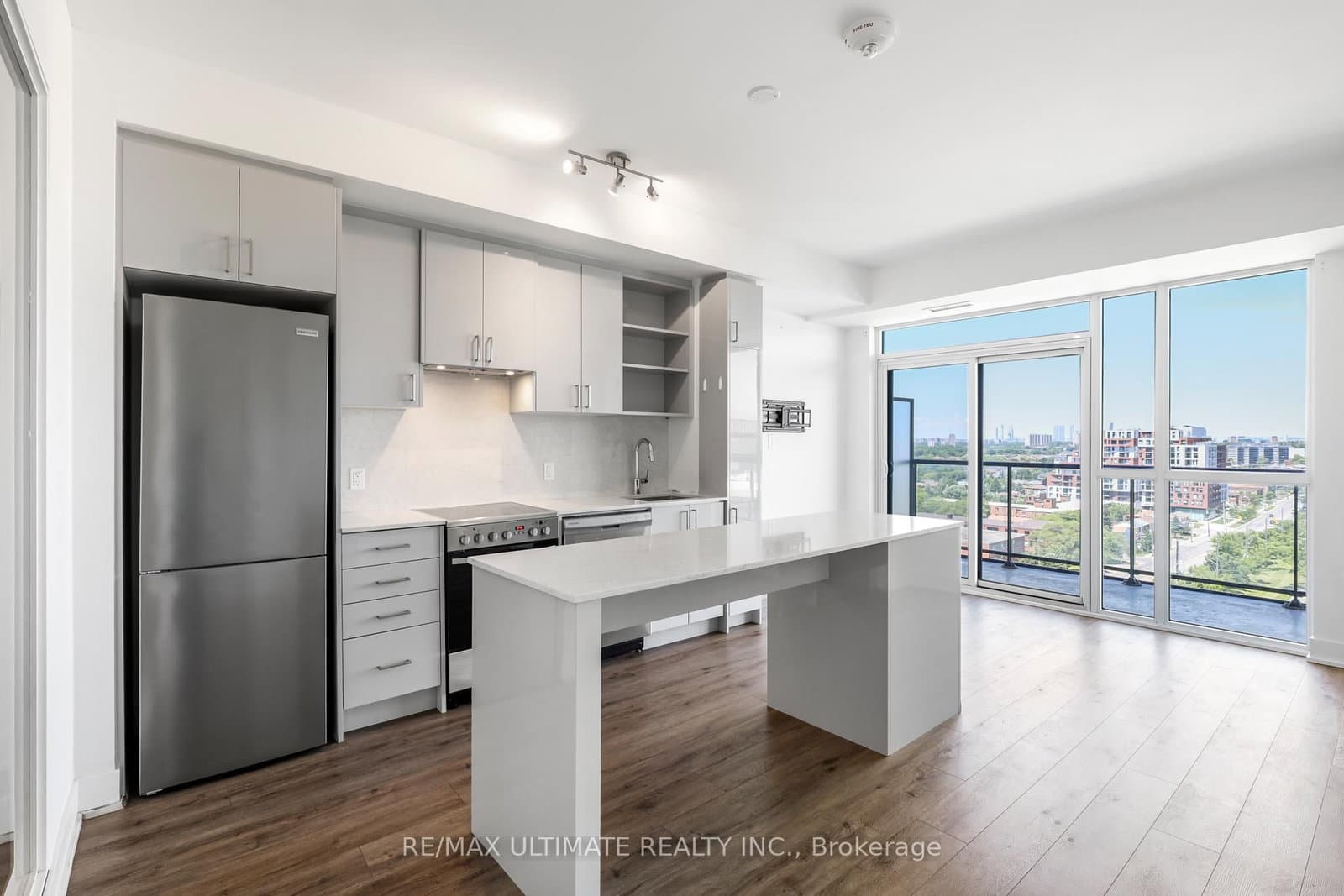 50 George Butchart Drive, Unit 906 - Image 4