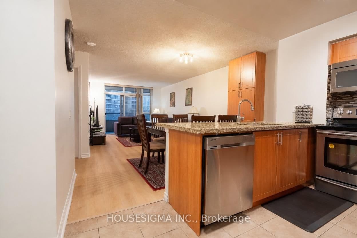 35 Kingsbridge Garden Circle, Unit 513 - Image 4
