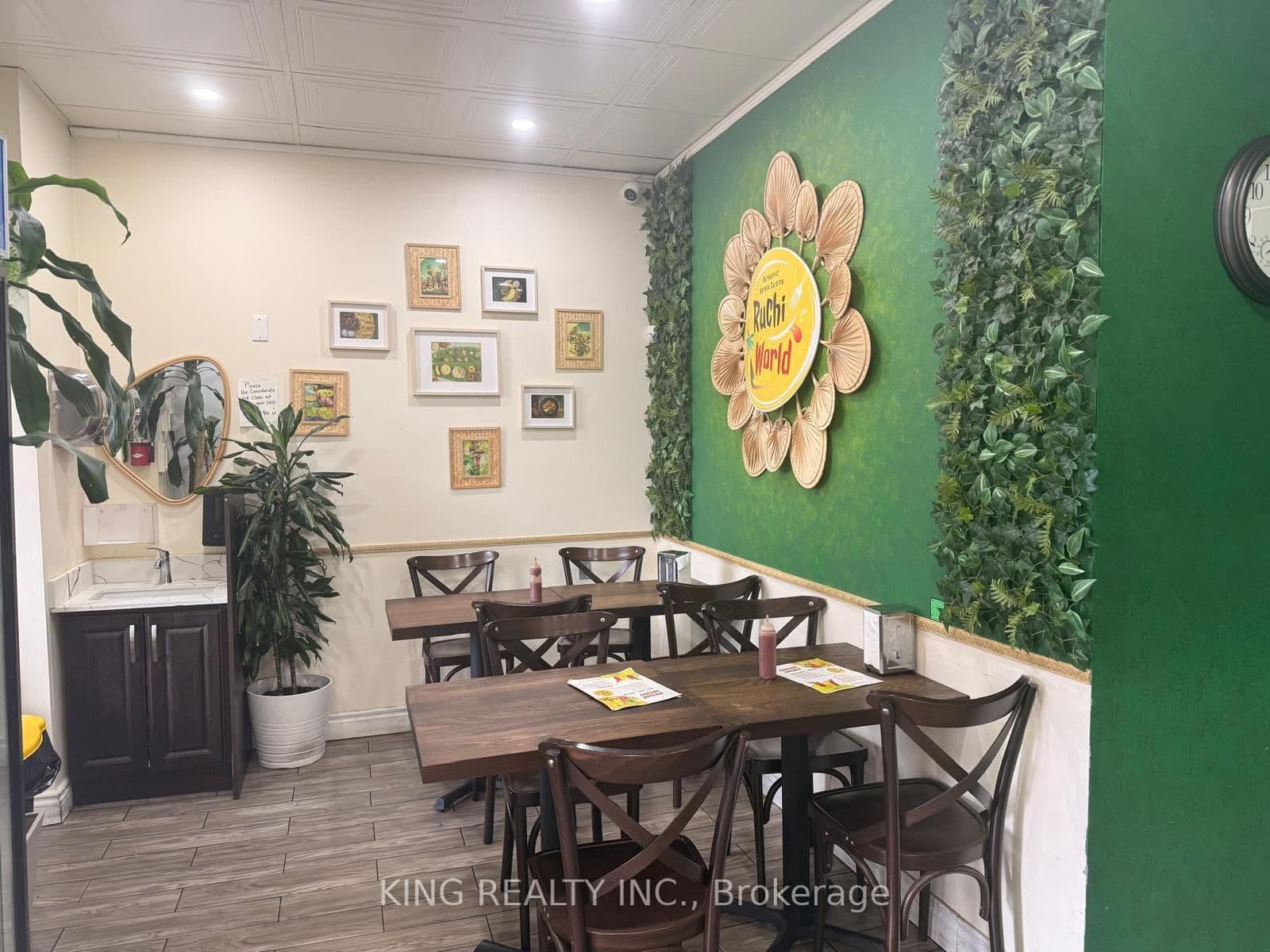 400 Dundas Street, Unit 103 - Image 2