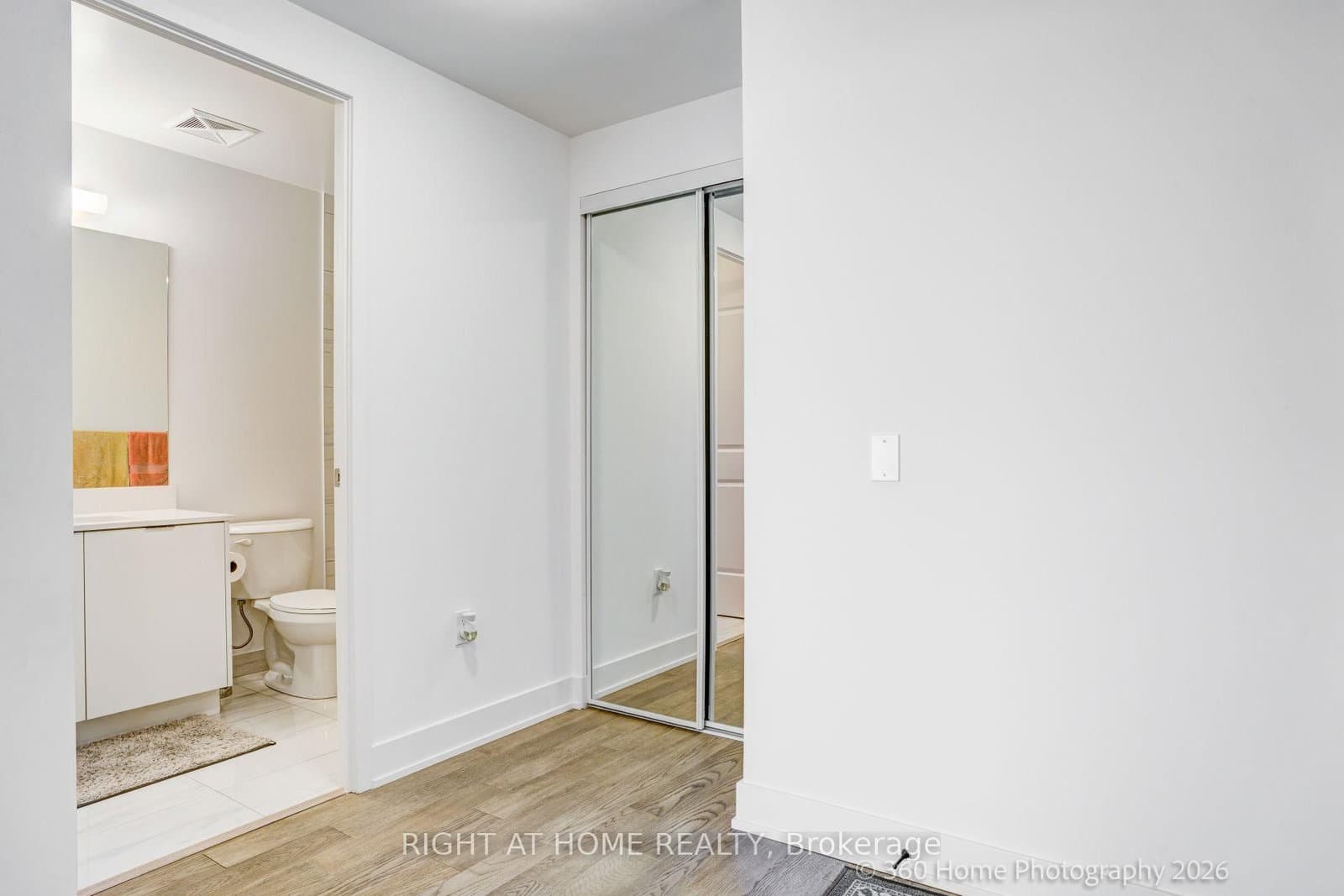 202 Burnhamthorpe Road E, Unit 505 - Image 6