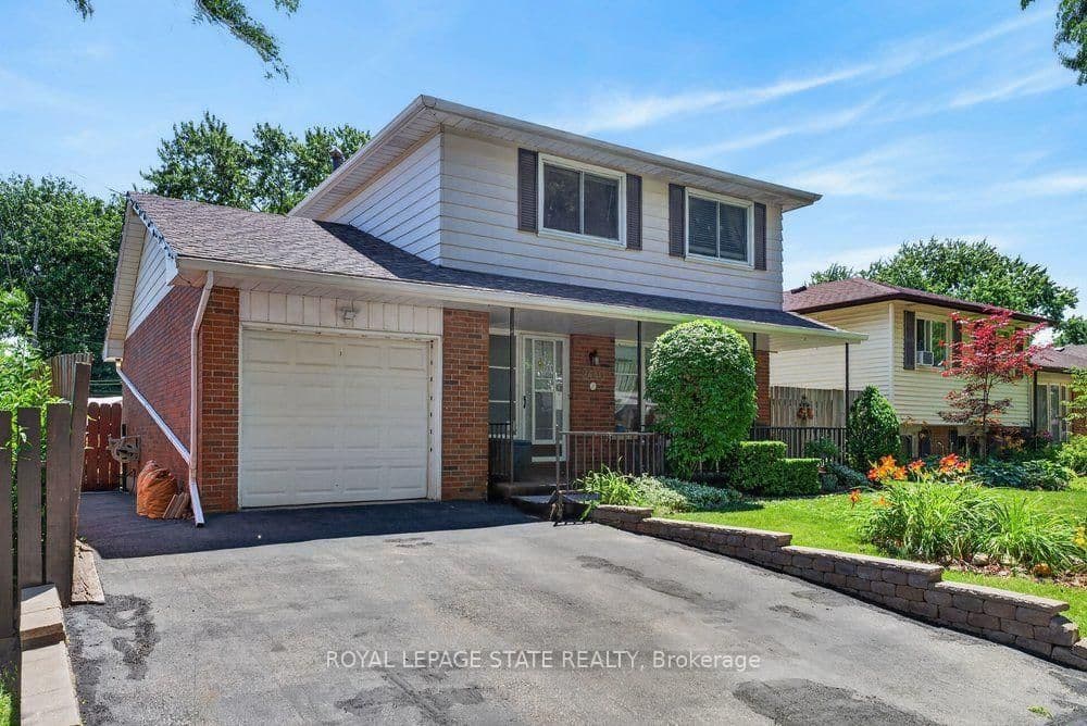 2440 Cyprus Avenue - Image 2