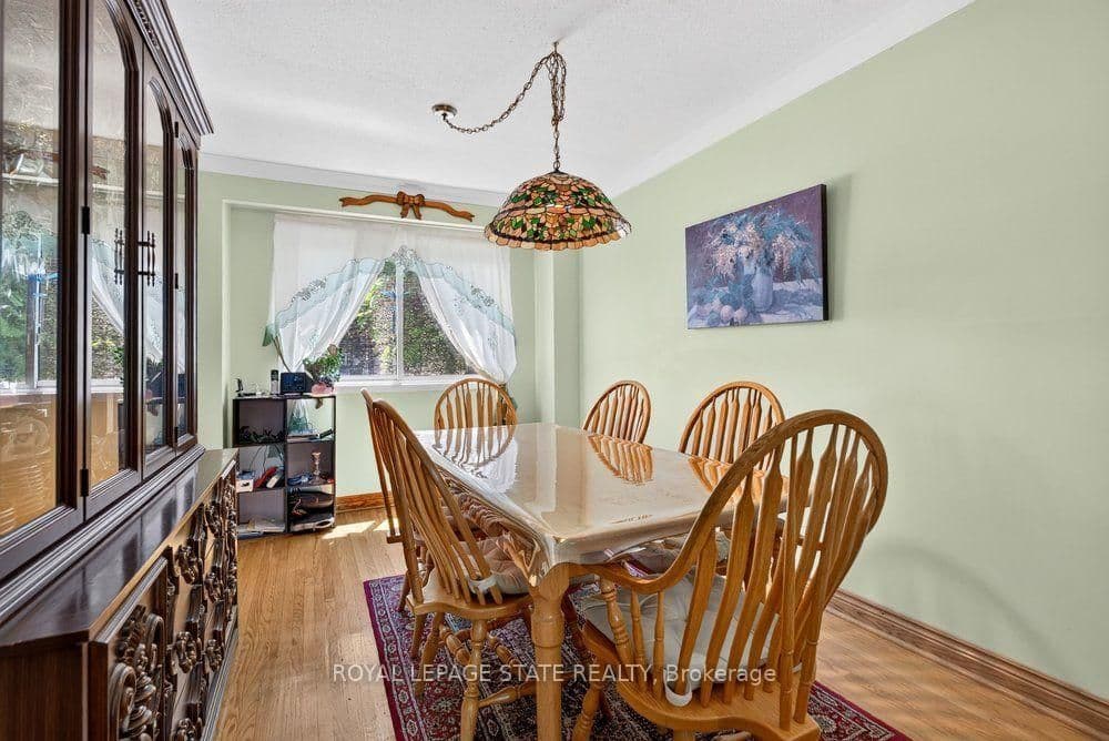 2440 Cyprus Avenue - Image 4