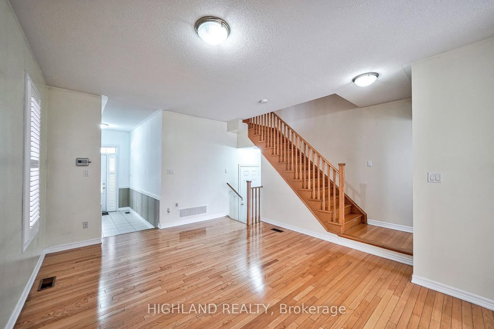 515 Coach Drive - Image 5