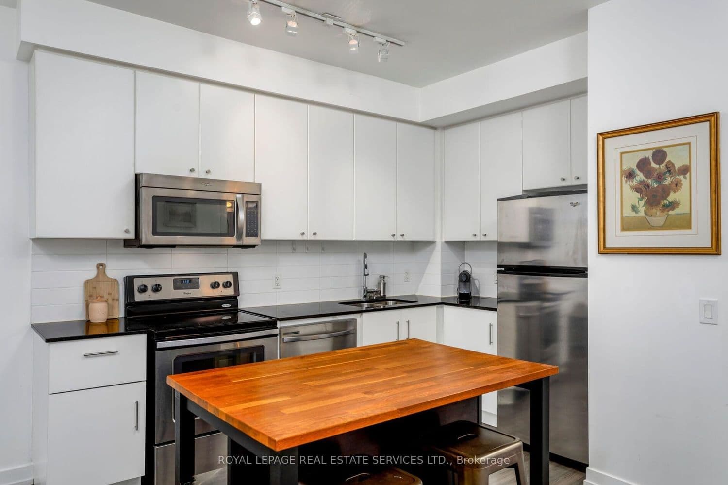 8 Fieldway Road, Unit 414 - Image 4