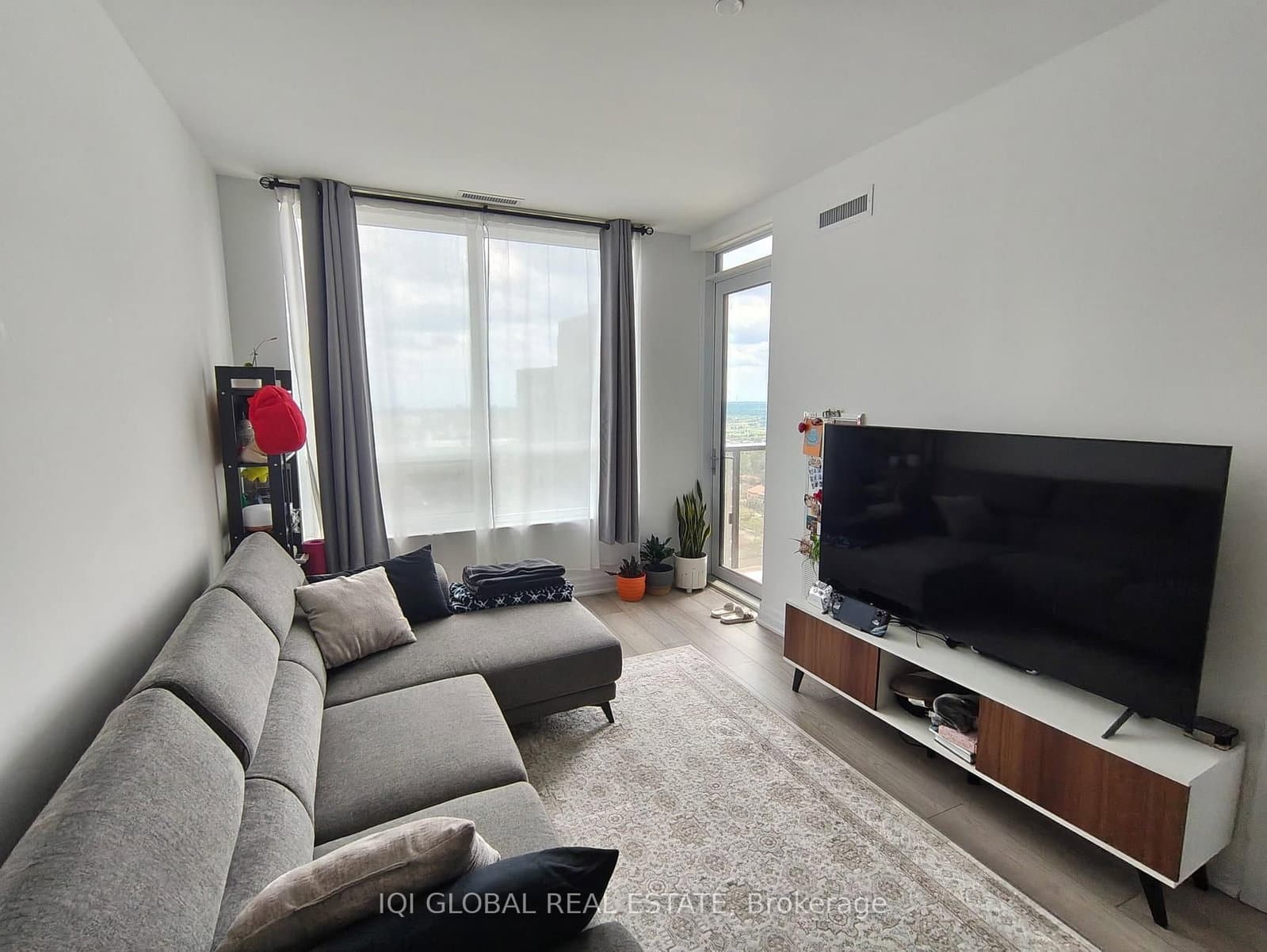 36 Elm Drive, Unit 3107 - Image 1