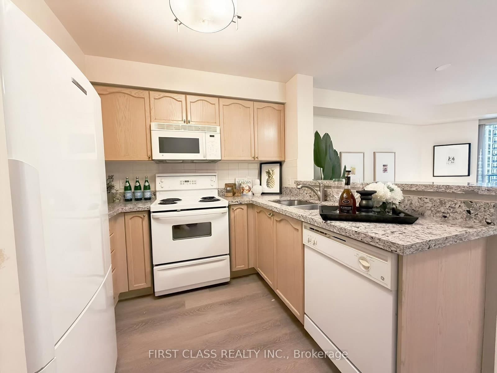 11 Michael Power Place, Unit 715 - Image 3