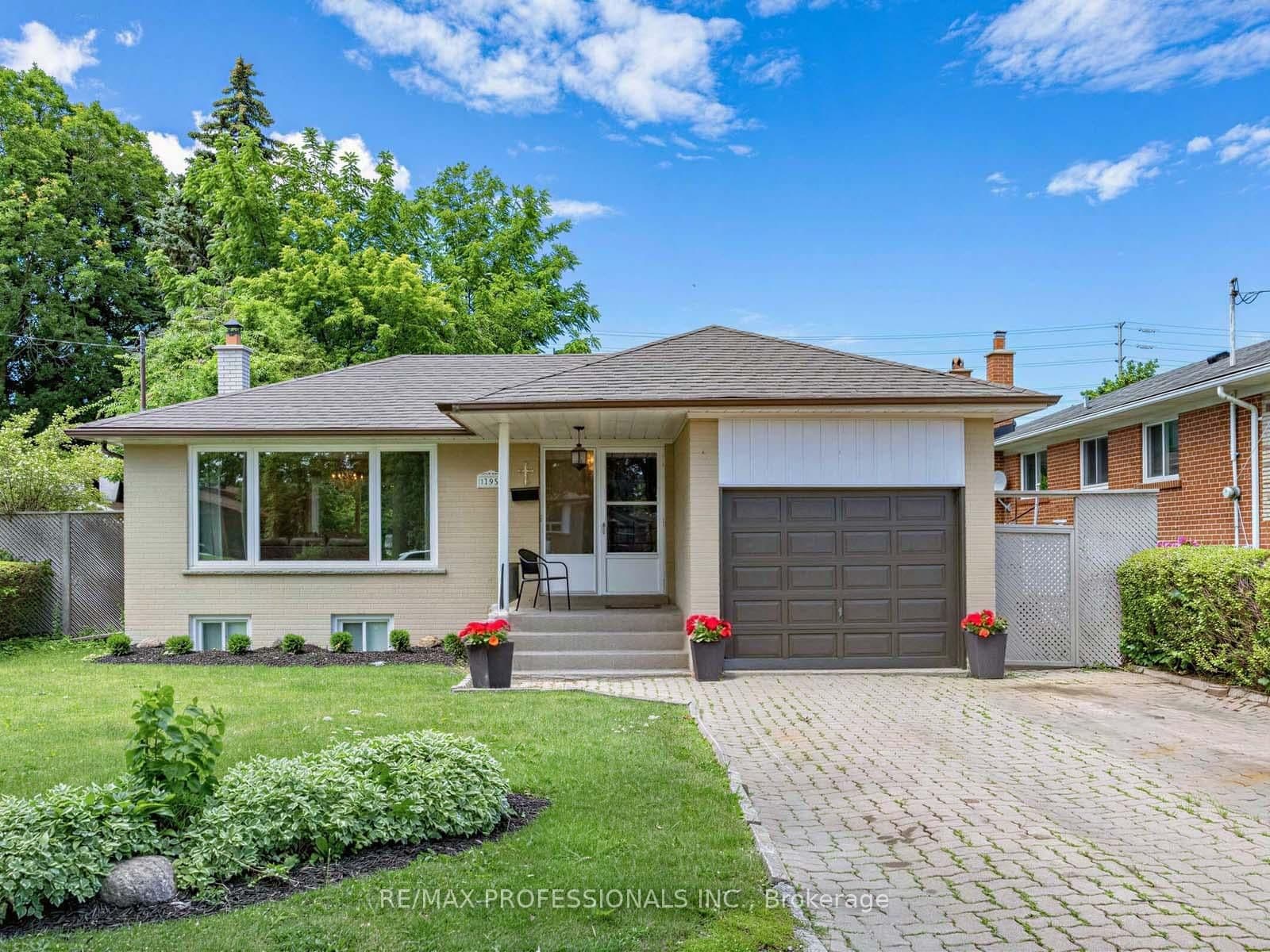 793 Netherton Crescent - Image 2