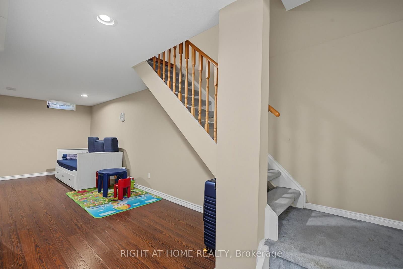 5531 Whistler Crescent - Image 6