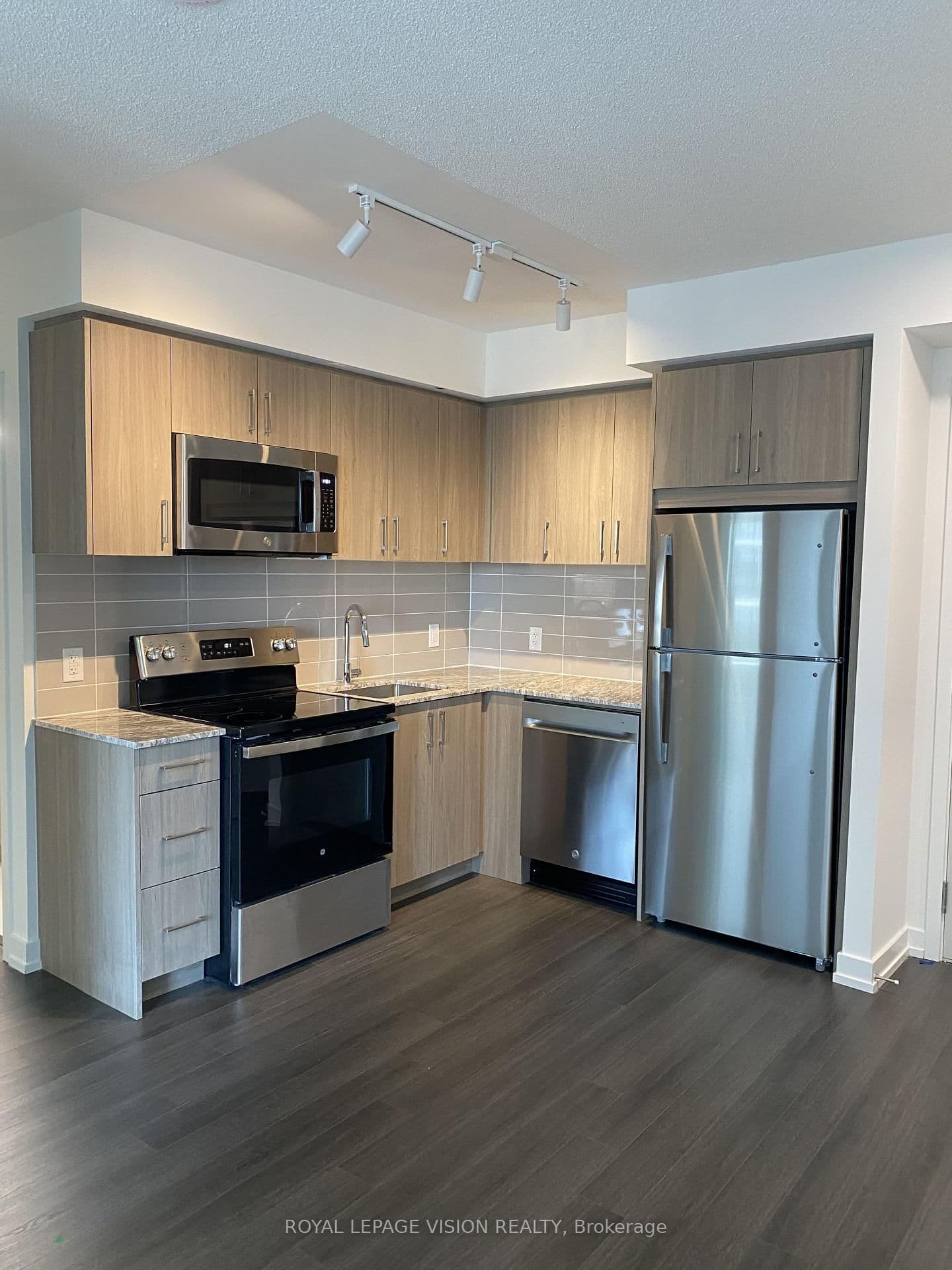 4010 Eglinton Avenue W, Unit 1222 - Image 3