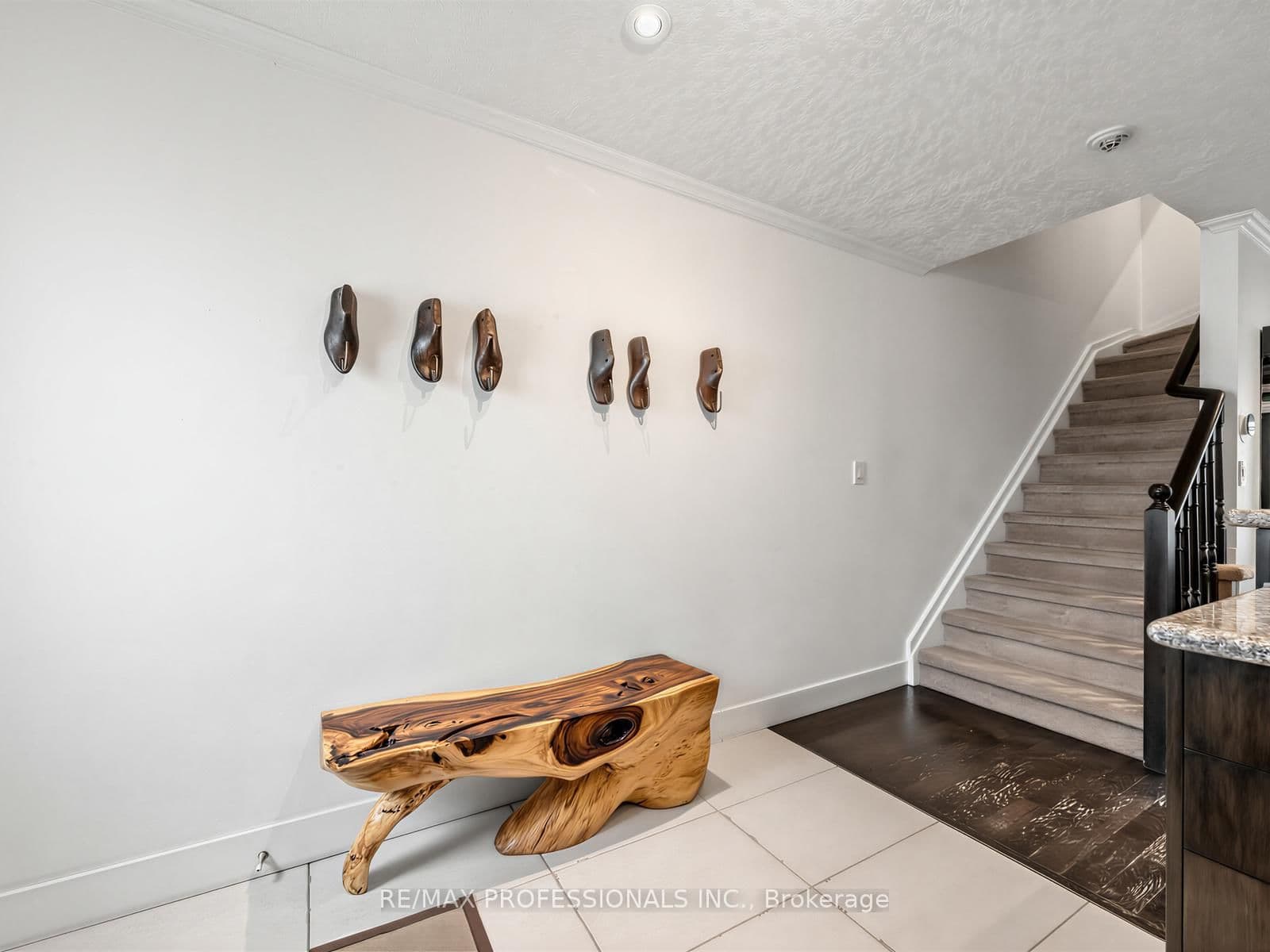 220 Manitoba Street, Unit 32 - Image 4