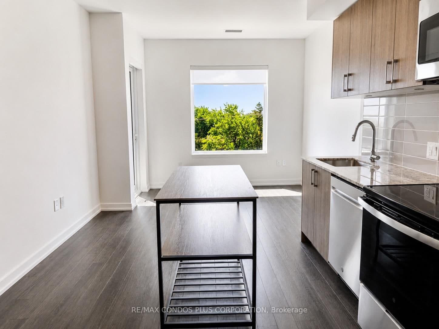 4010 Eglinton Avenue W, Unit 424 - Image 5