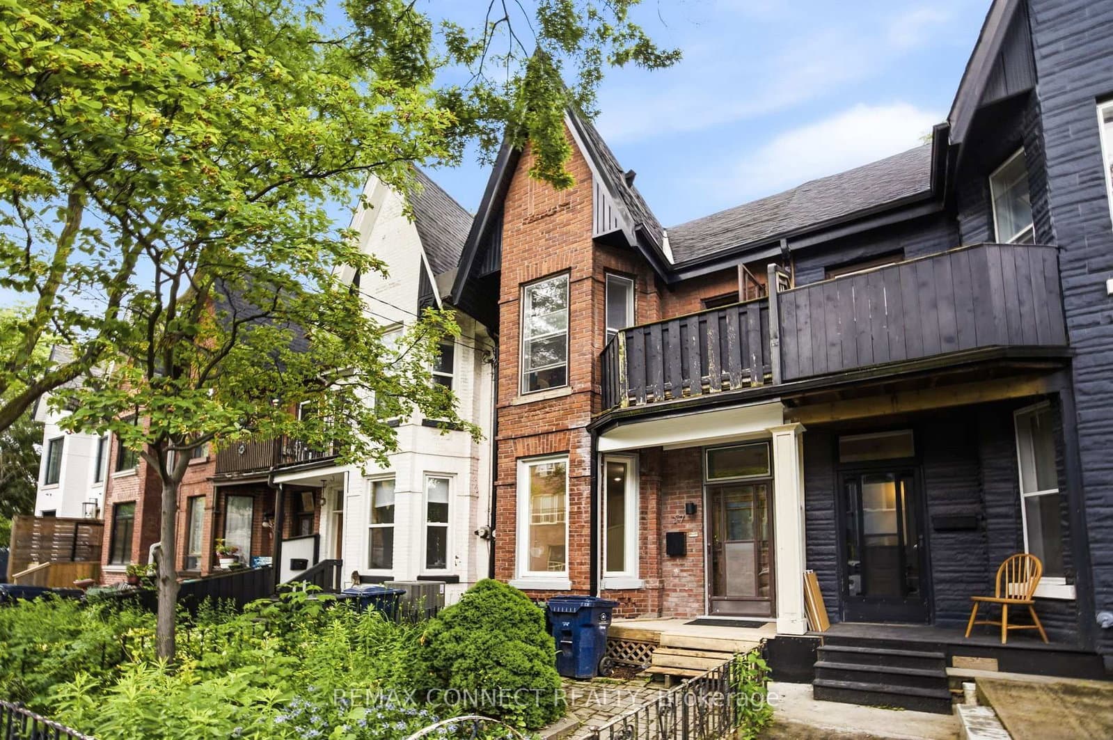 37 Noble Street - Image 1