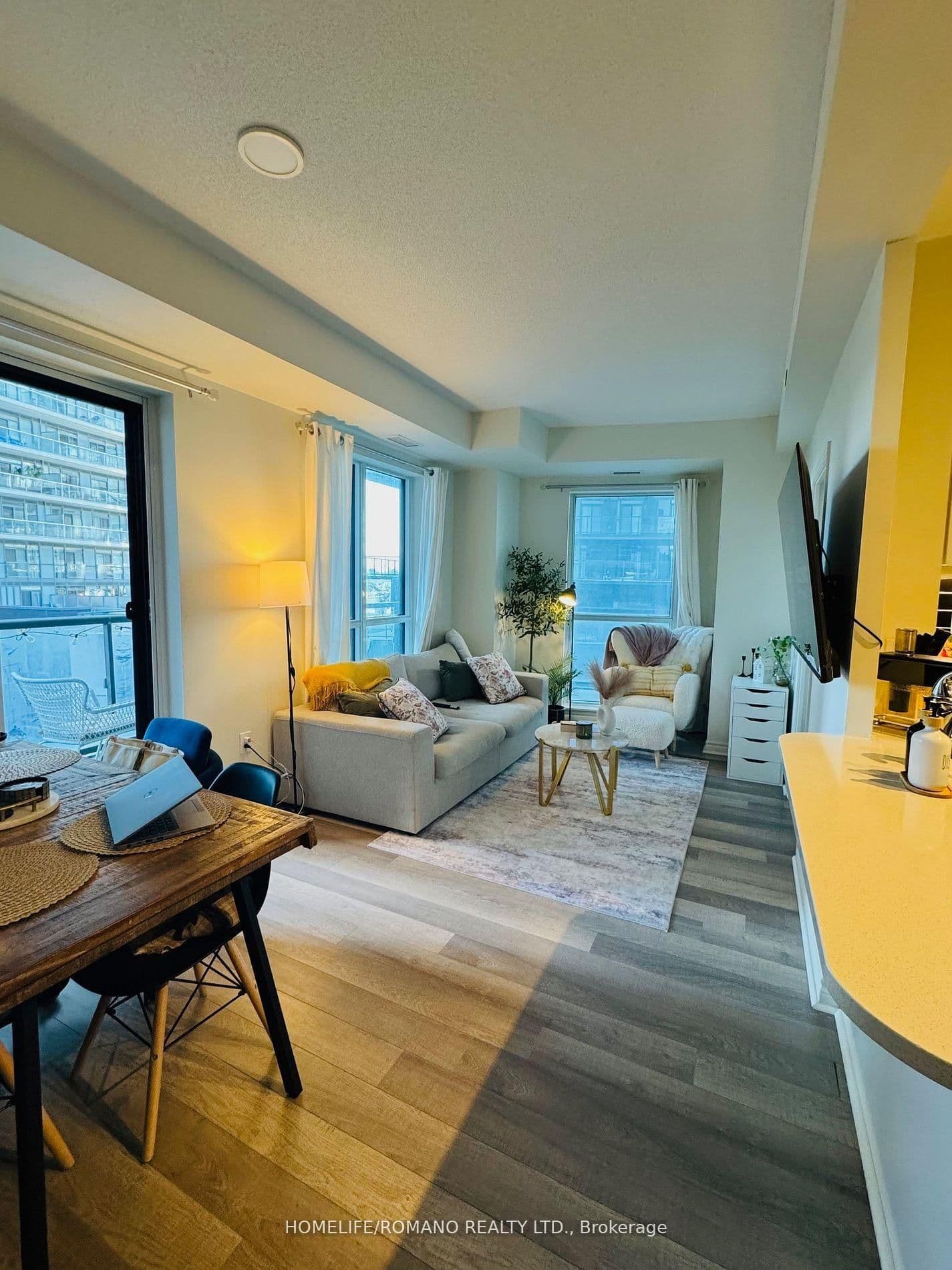 39 Annie Craig Drive, Unit 605 - Image 1
