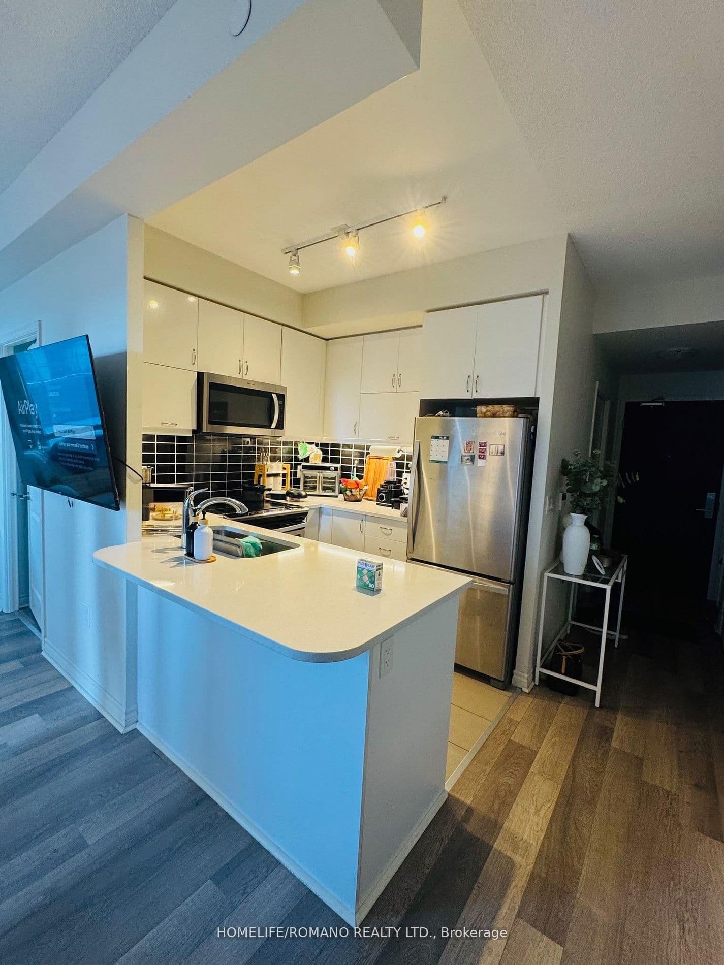 39 Annie Craig Drive, Unit 605 - Image 3