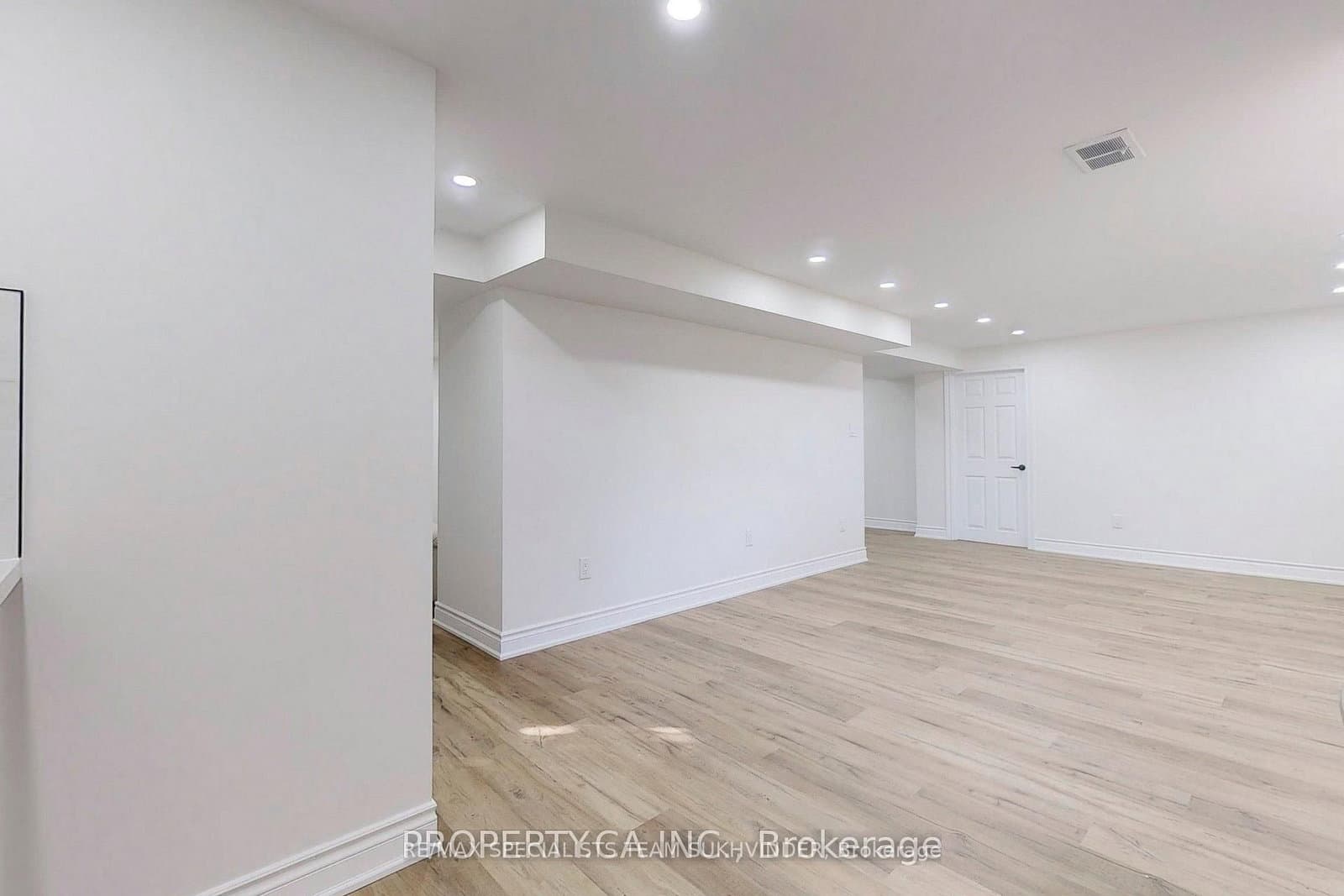 80 Cynthia Road, Unit Lower - Image 4