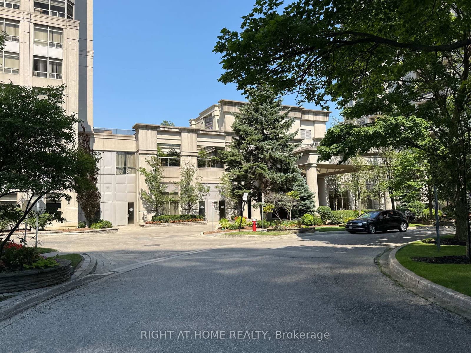 35 Kingsbridge Garden Circle, Unit 601 - Image 2