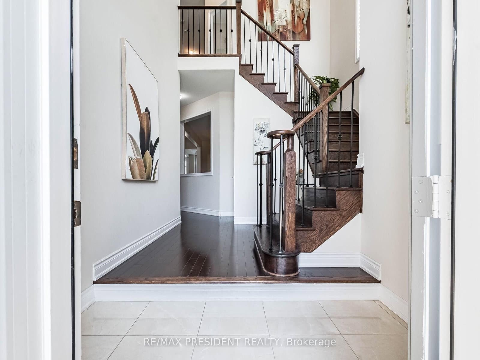 16 Monarch Drive - Image 4