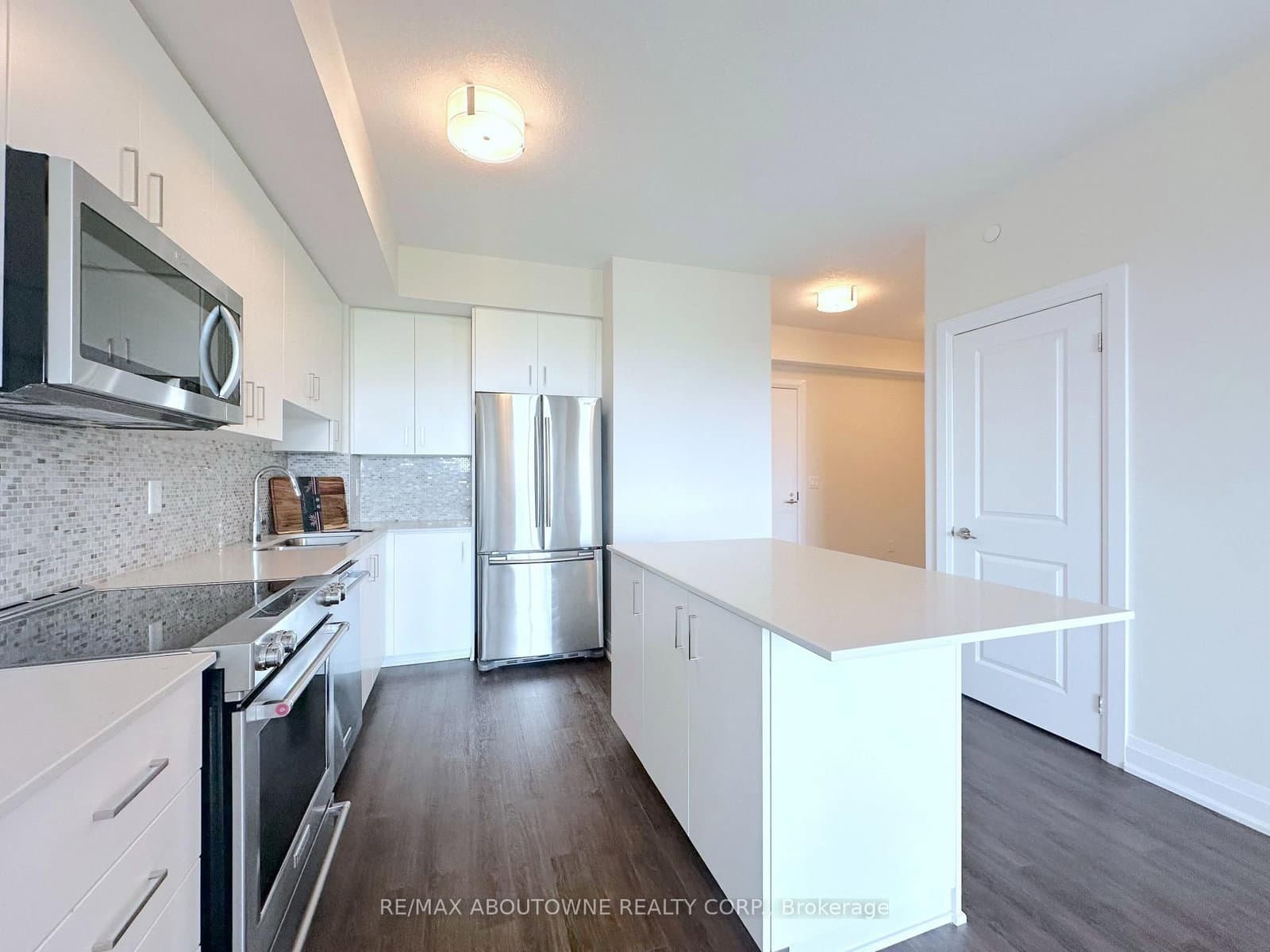 2333 Taunton Road, Unit 411 - Image 3