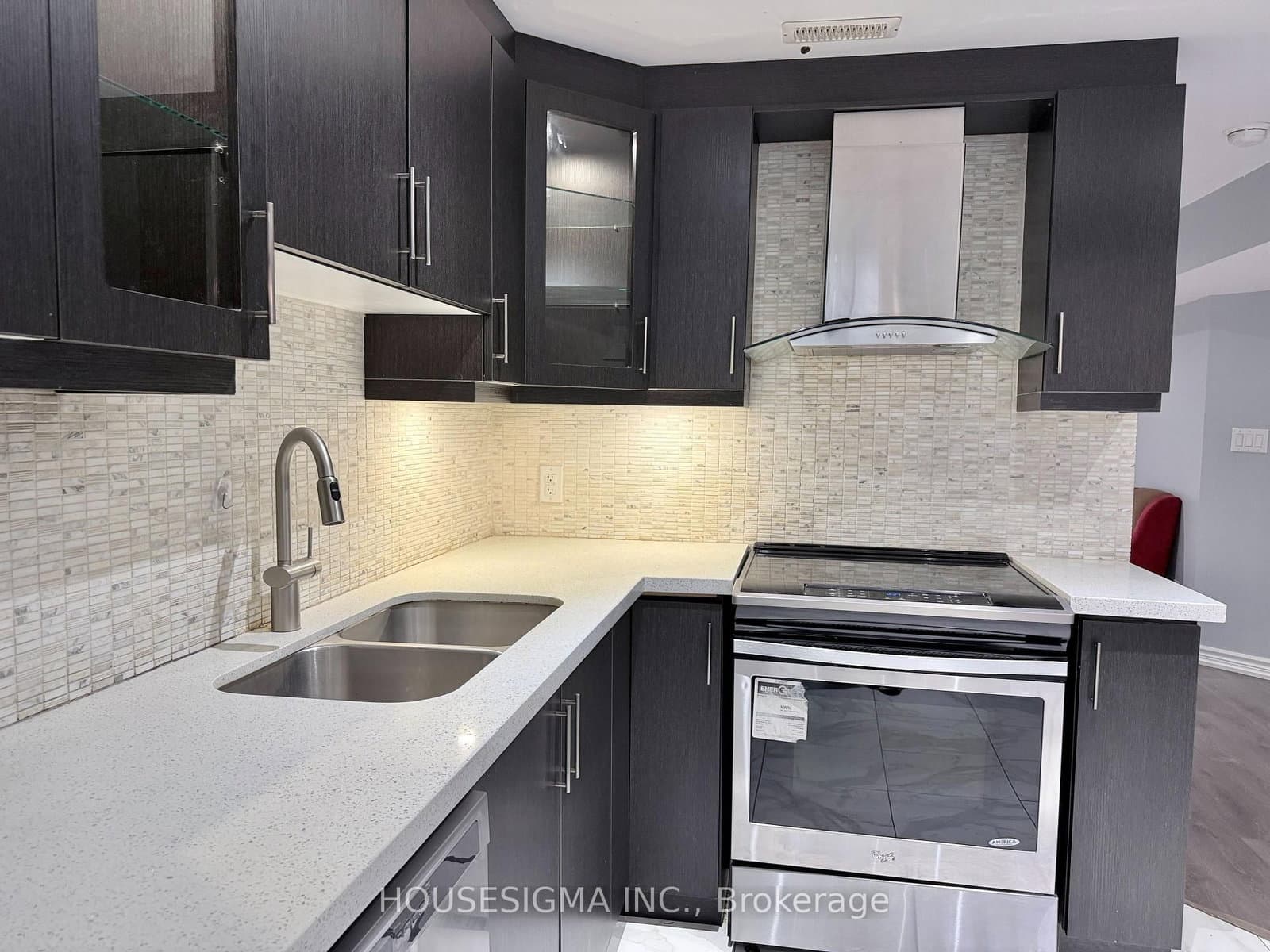 Lower- 50 Victoriaville Road - Image 2