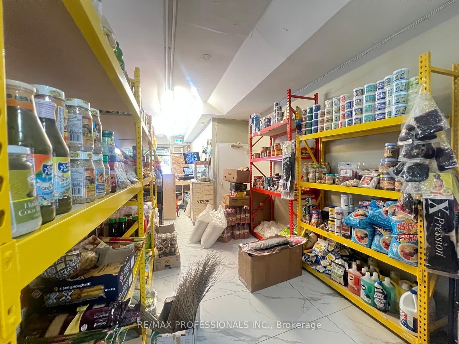 2995 Islington Avenue - Image 3