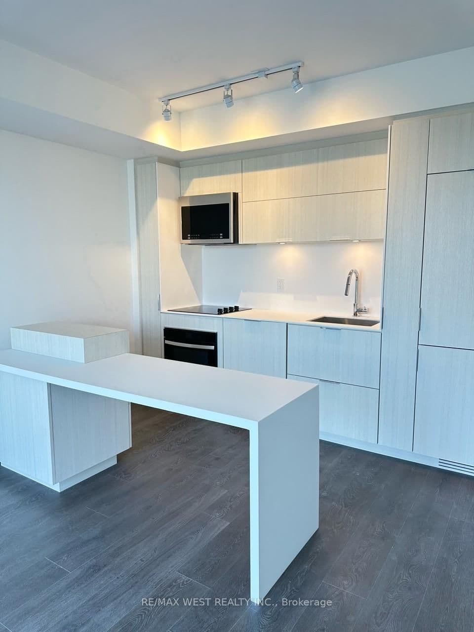 370 Martha Street, Unit 701 - Image 3