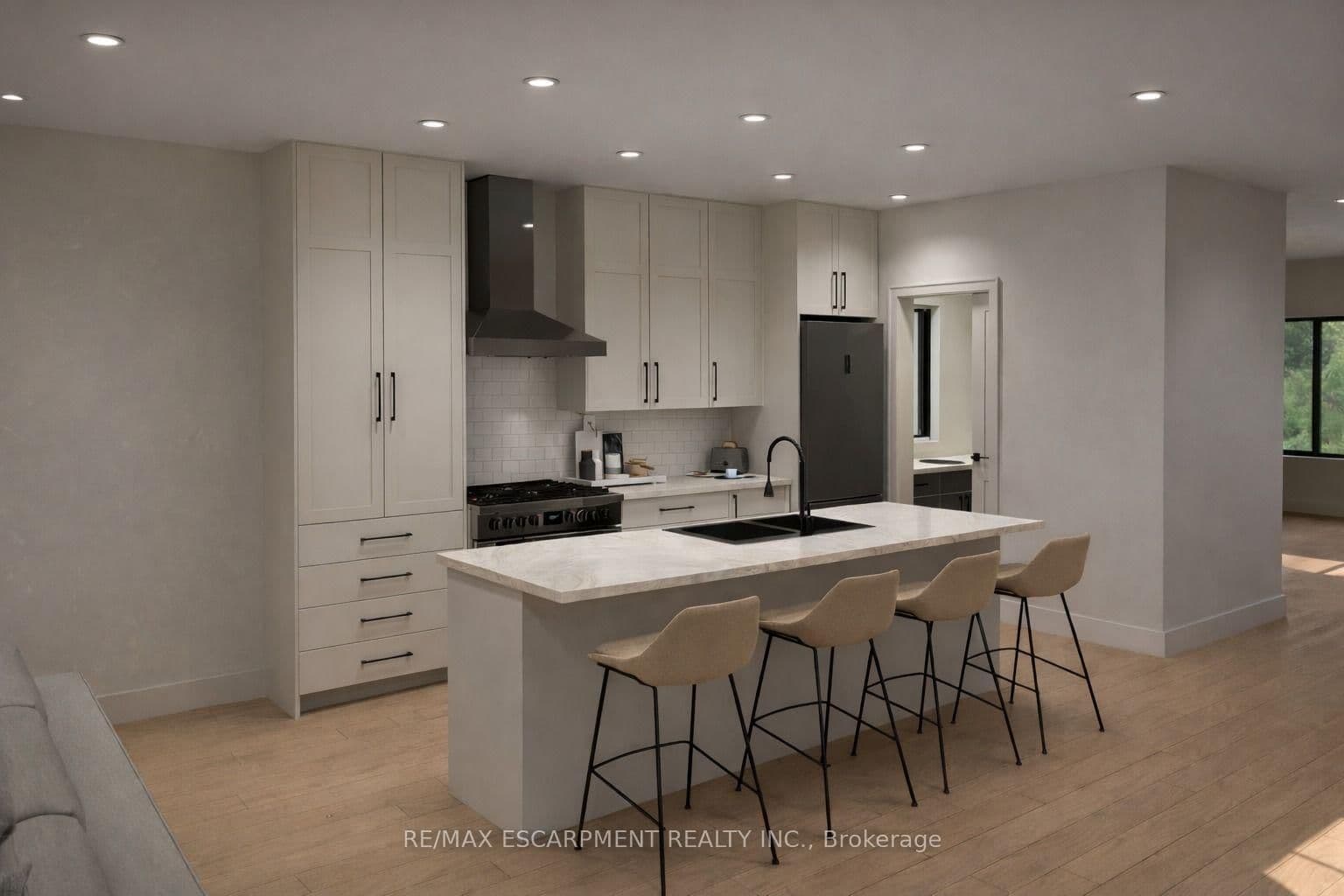 1033 Alexandra Avenue - Image 5