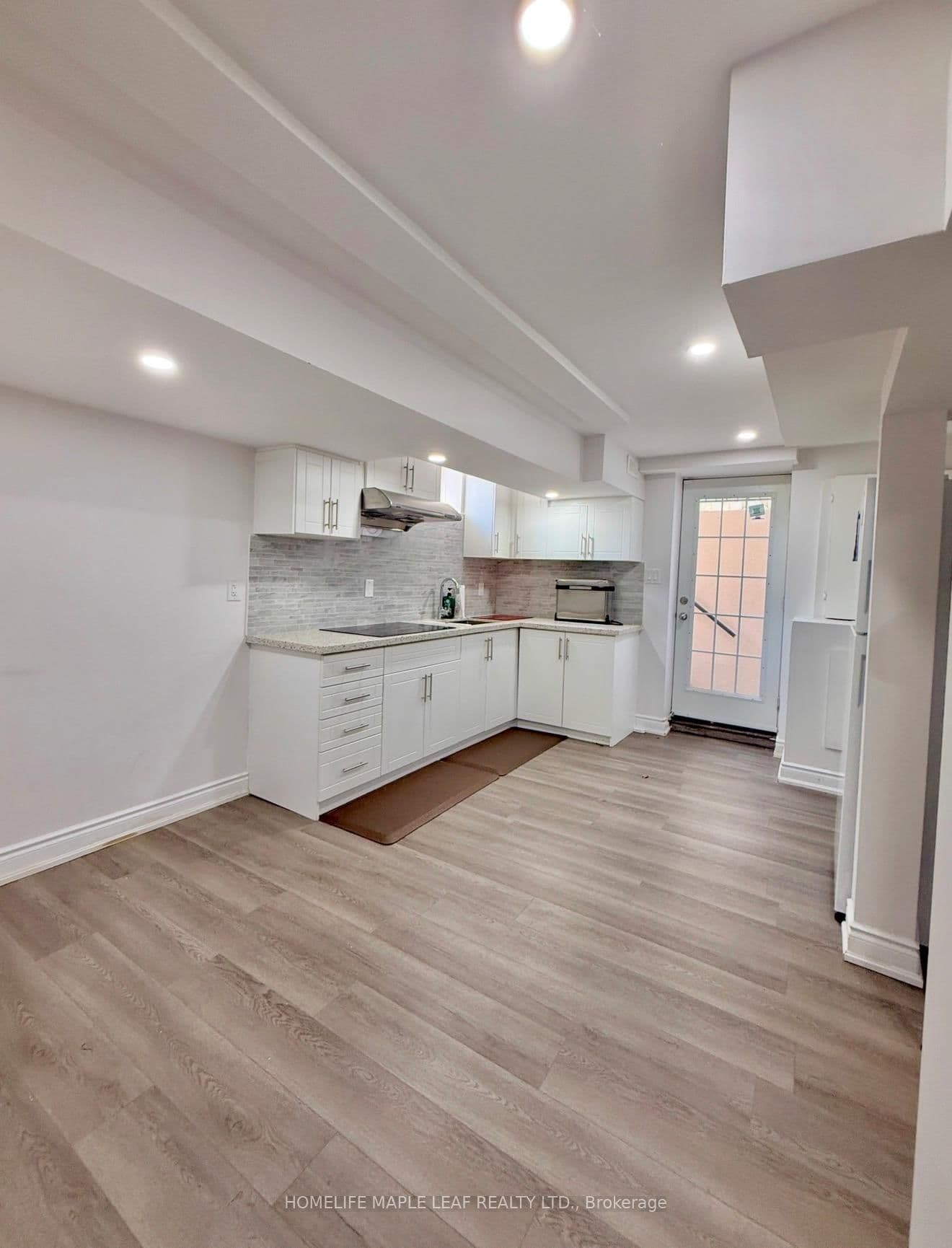 21 Sugarhill Drive, Unit Basement - Image 2