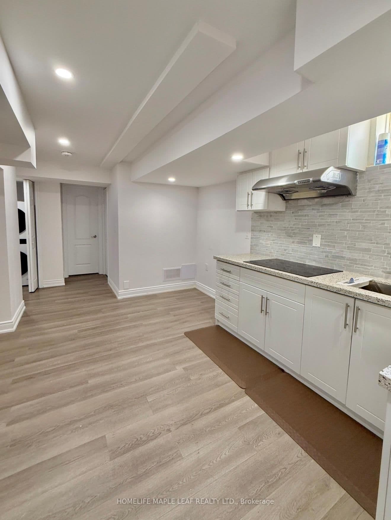21 Sugarhill Drive, Unit Basement - Image 3