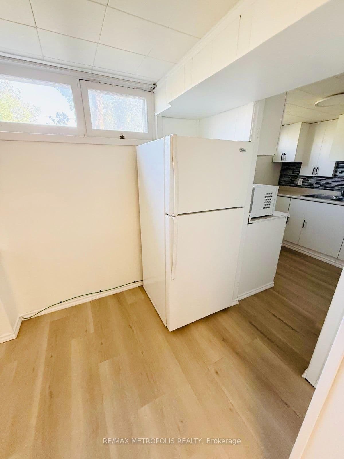 11 Rambler Place, Unit Basement - Image 6