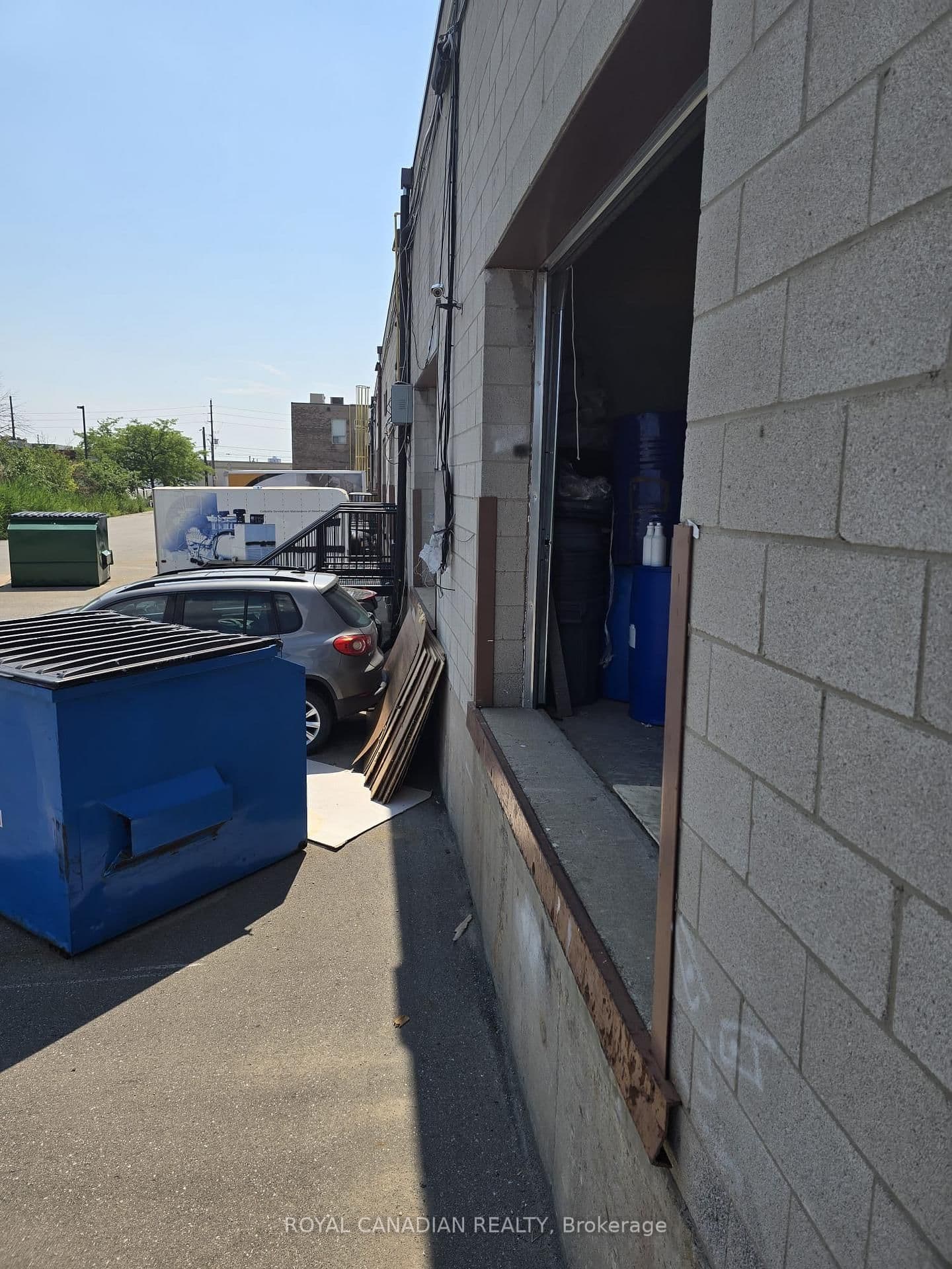2455 Cawthra Road, Unit 20 - Image 2