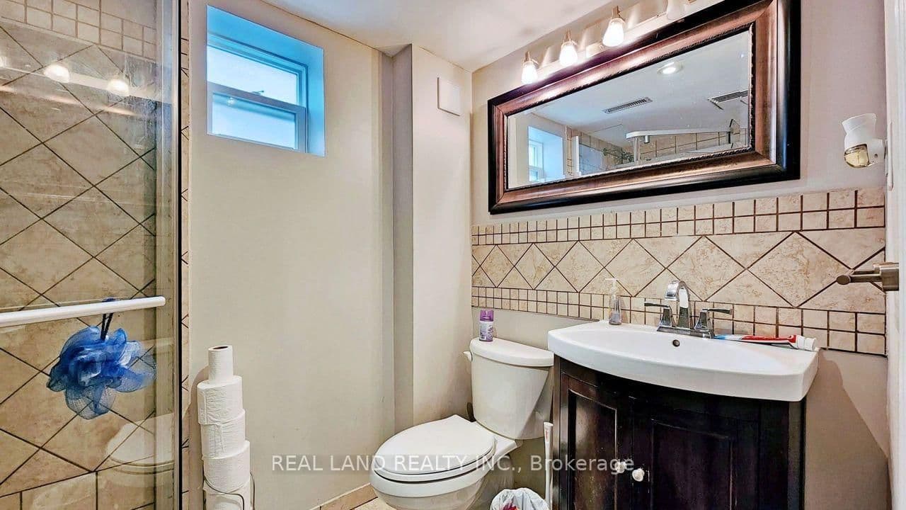 26 Glamis Avenue - Image 1