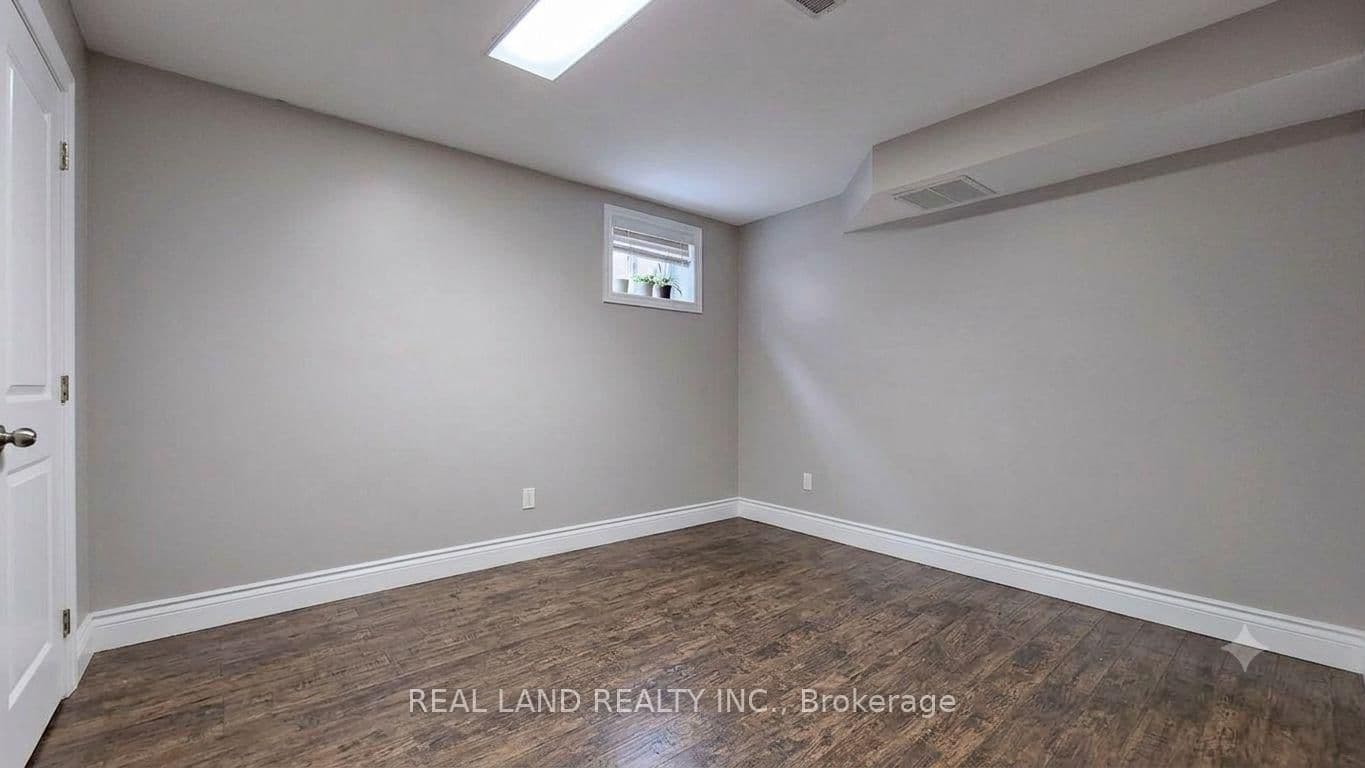 26 Glamis Avenue - Image 3
