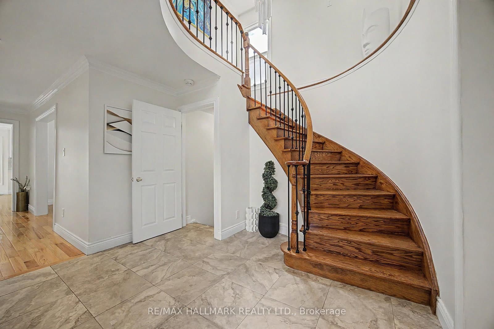 329 Kingsbridge Garden Circle - Image 3