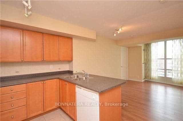 33 Elm Drive, Unit 1506 - Image 2