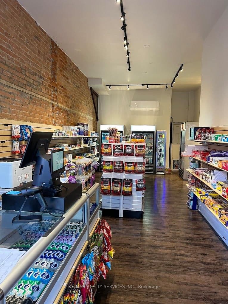 2739 Dundas Street W - Image 1