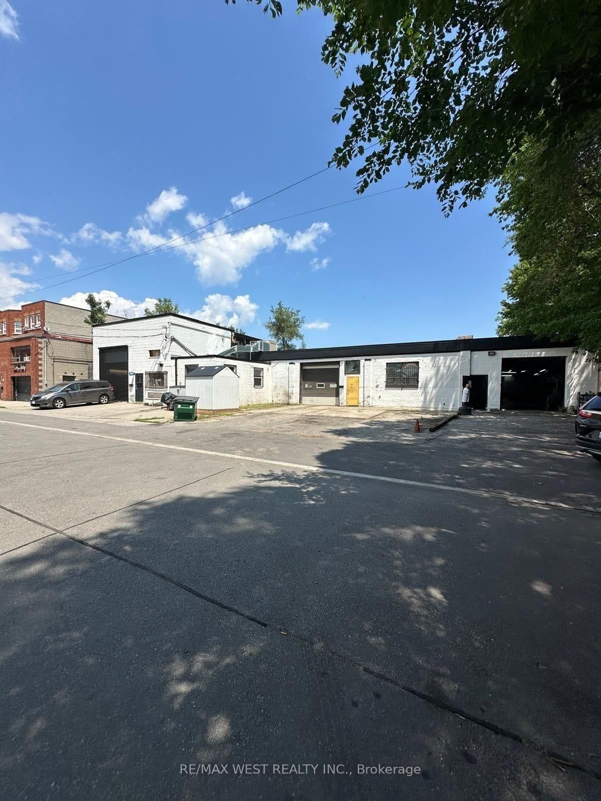 801 St Clarens Avenue, Unit 1 - Image 3