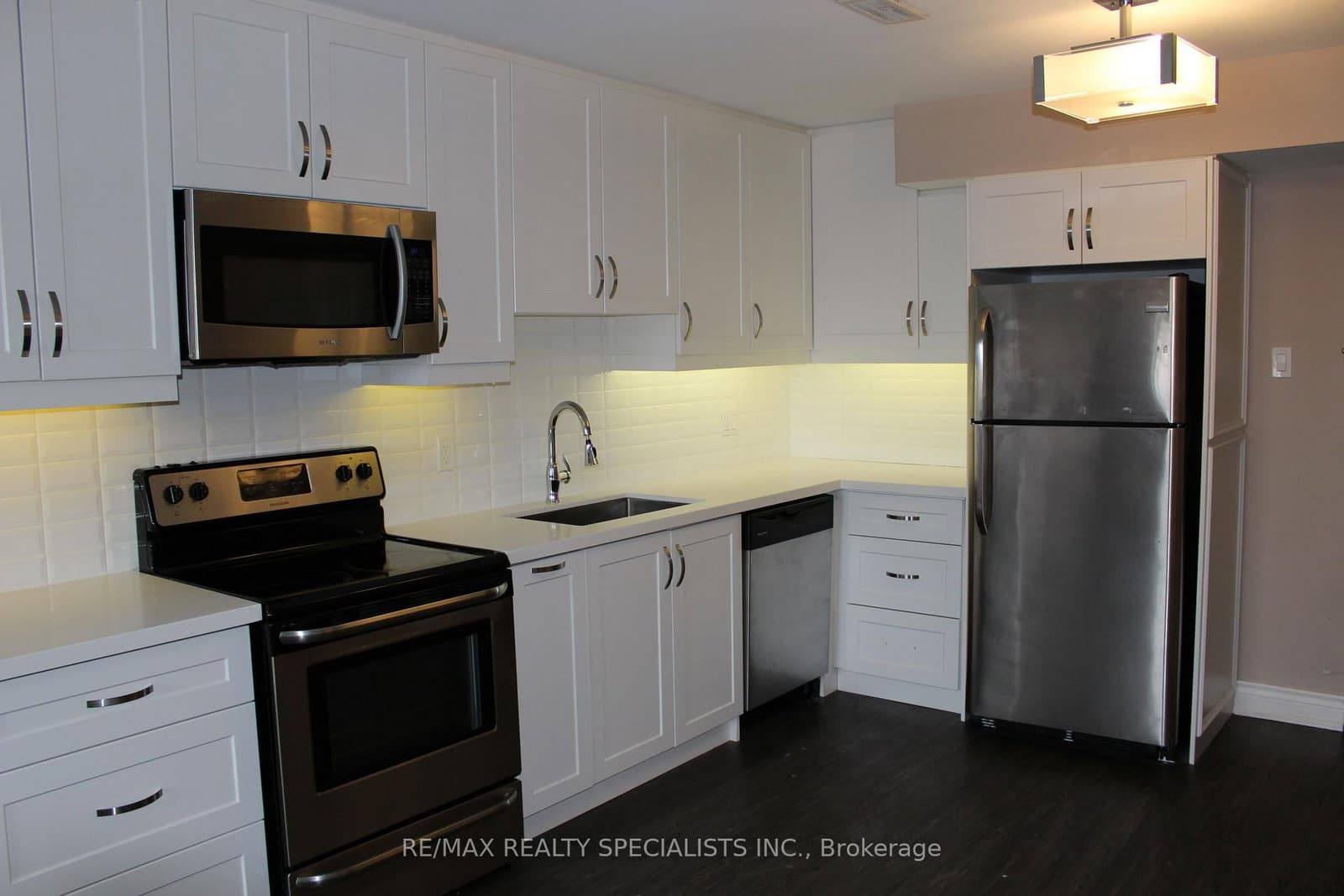 6 Brant Street, Unit 8 - Image 3