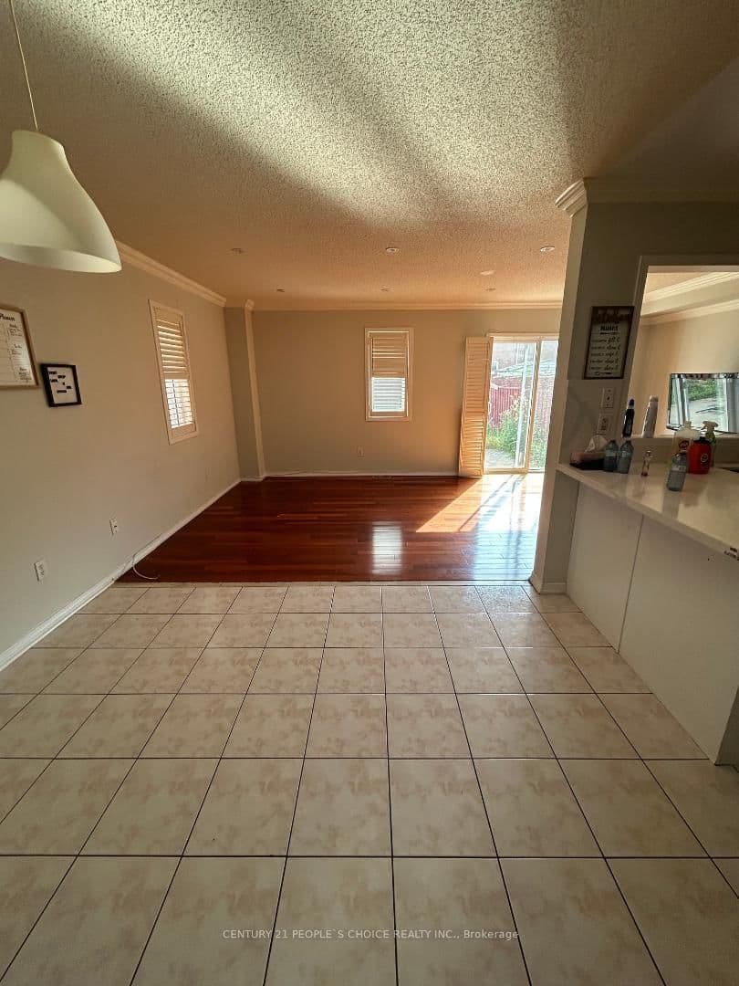 52 Treasure Drive - Image 6