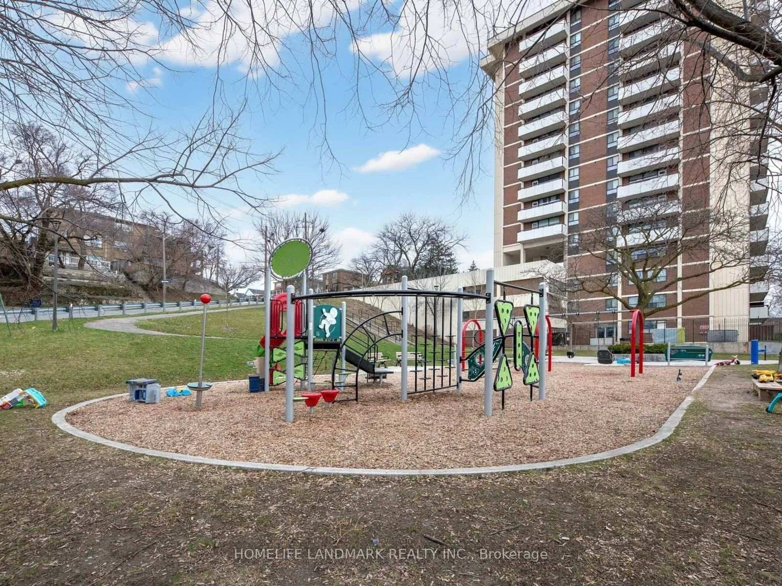 541 Blackthorn Avenue, Unit 107 - Image 2