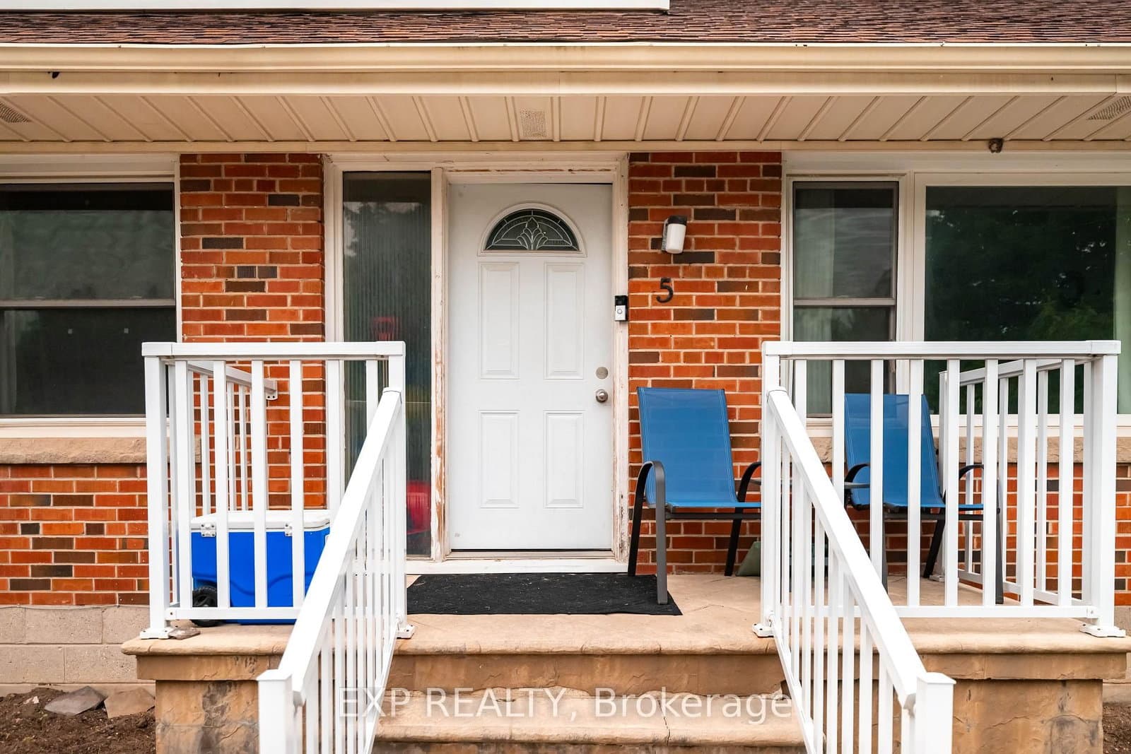 5 Fourth Avenue - Image 4